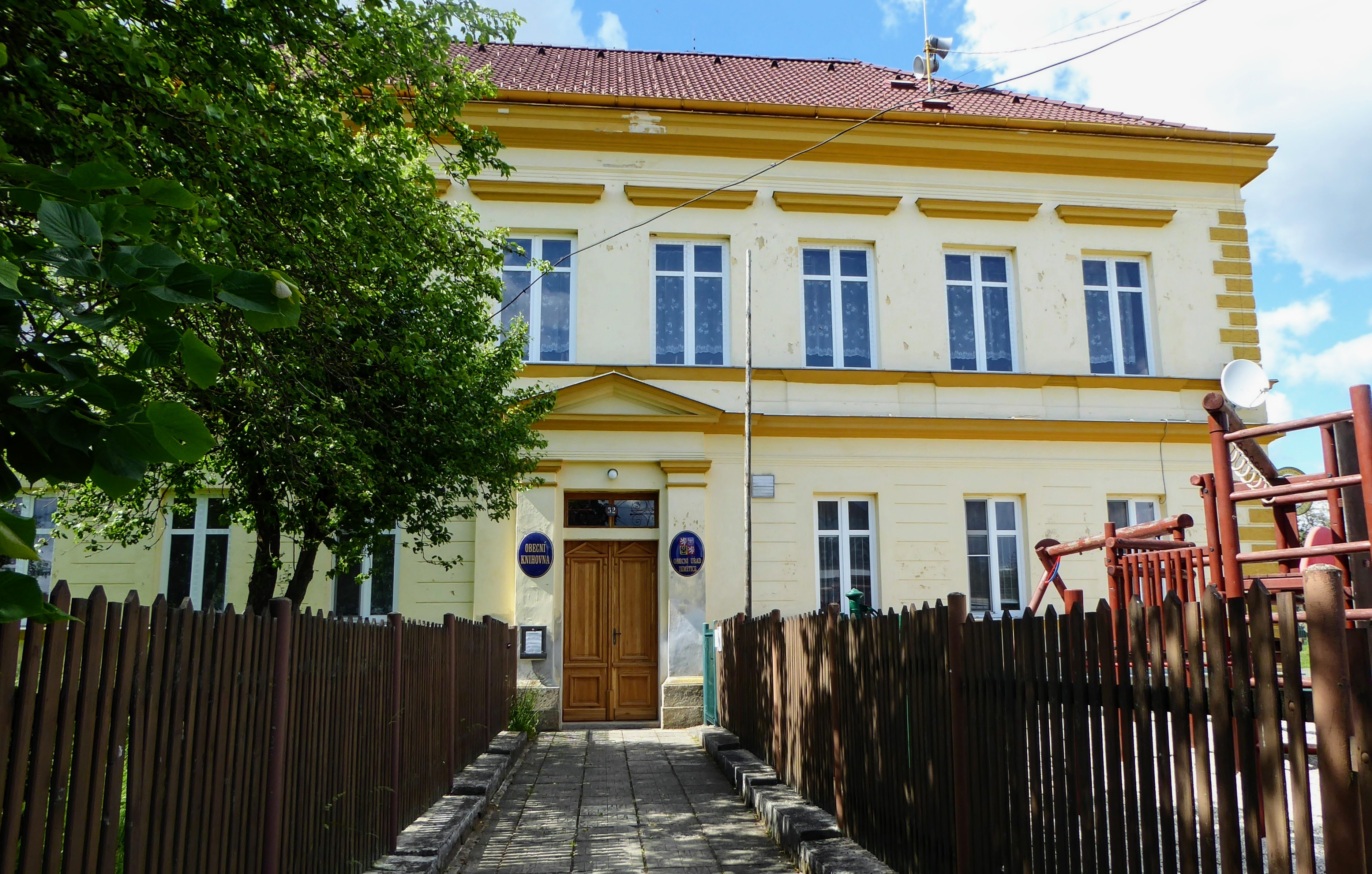 Zemětice - obecní úřad