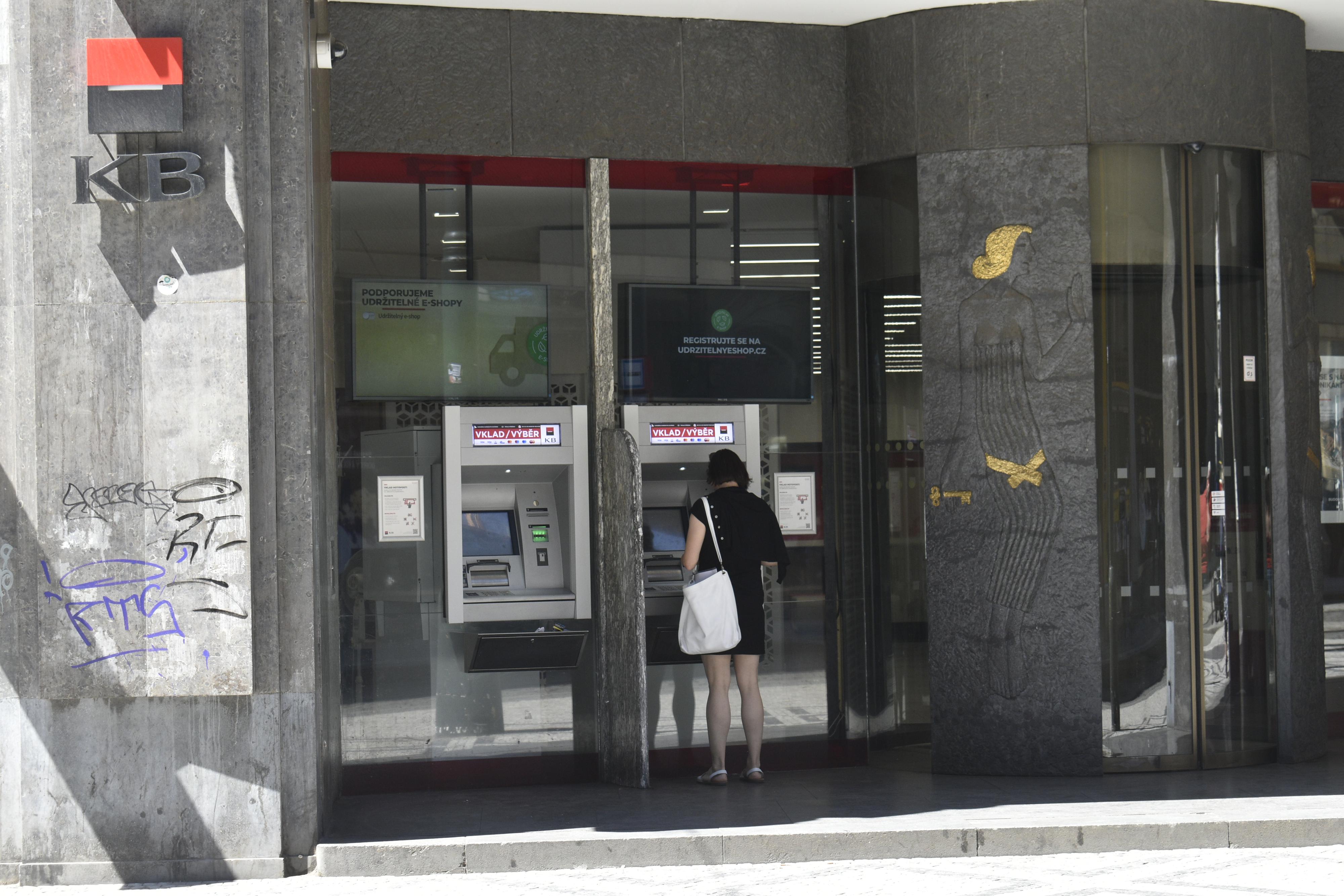 Bankomat Komerční banky foto 2