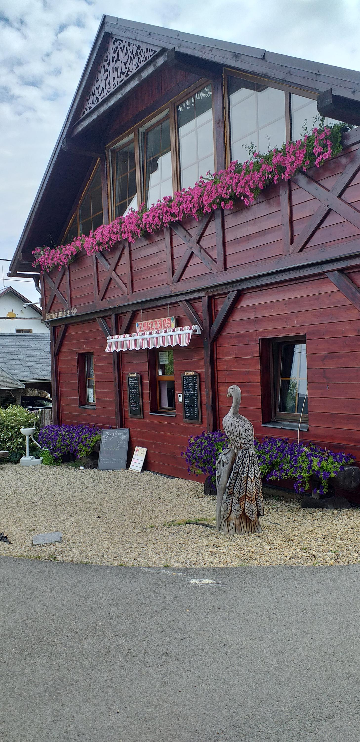 Zmrzlina a občerstvení Na Návsi foto 3