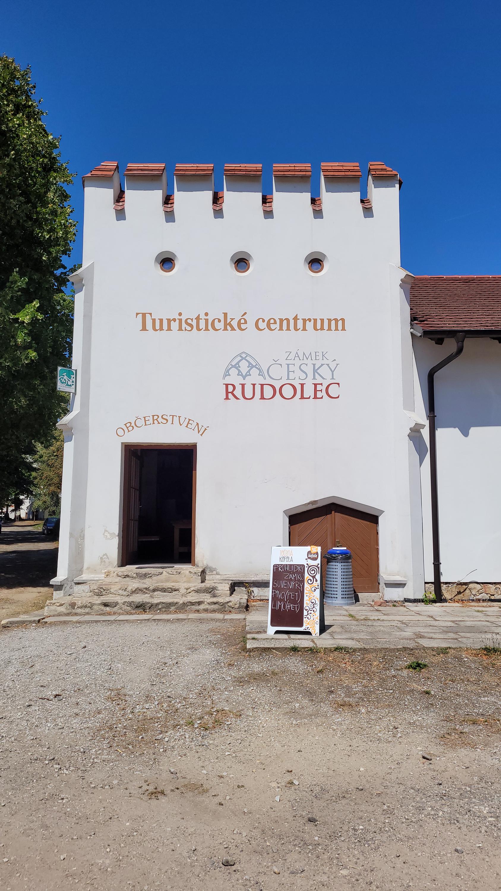 Turistické a informační centrum Zámek Český Rudolec foto 6