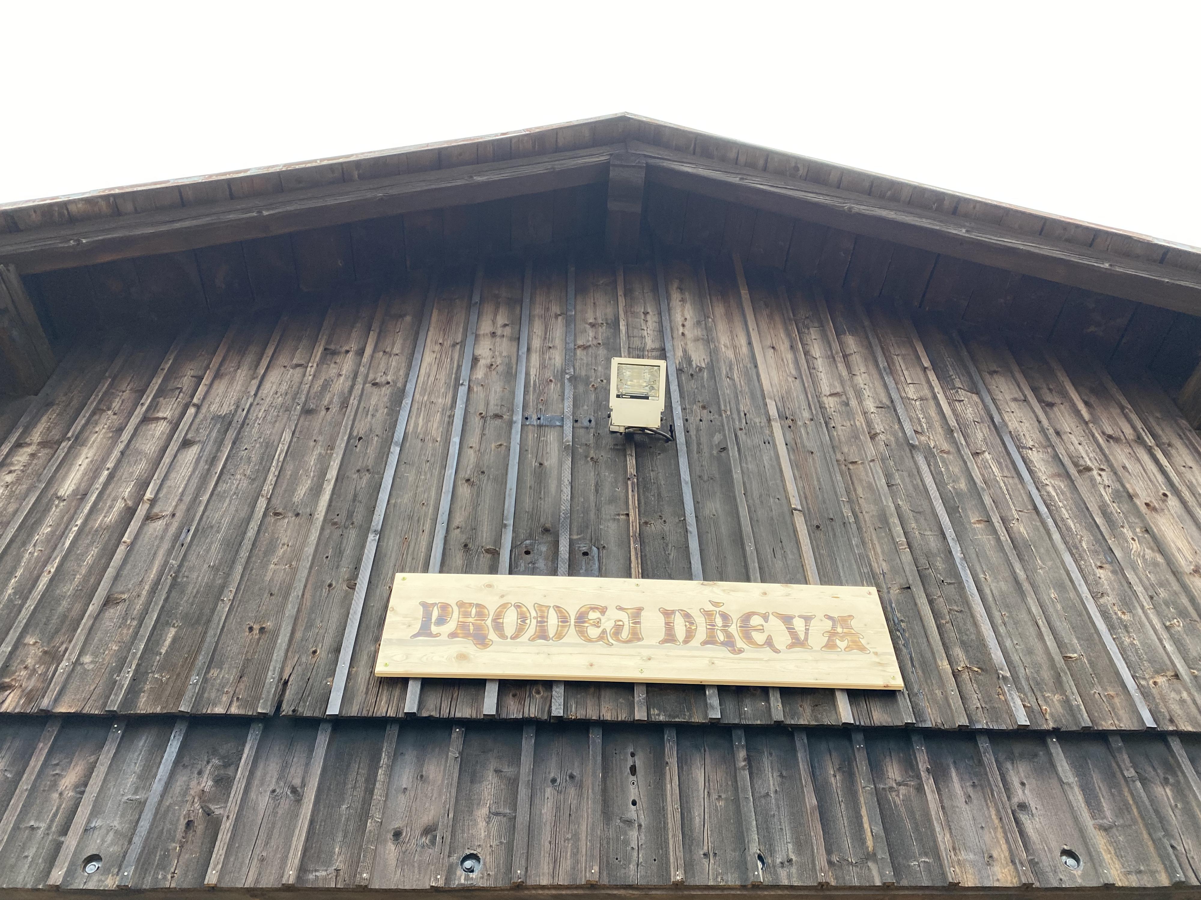 Dřevo prodej Varnsdorf foto 2
