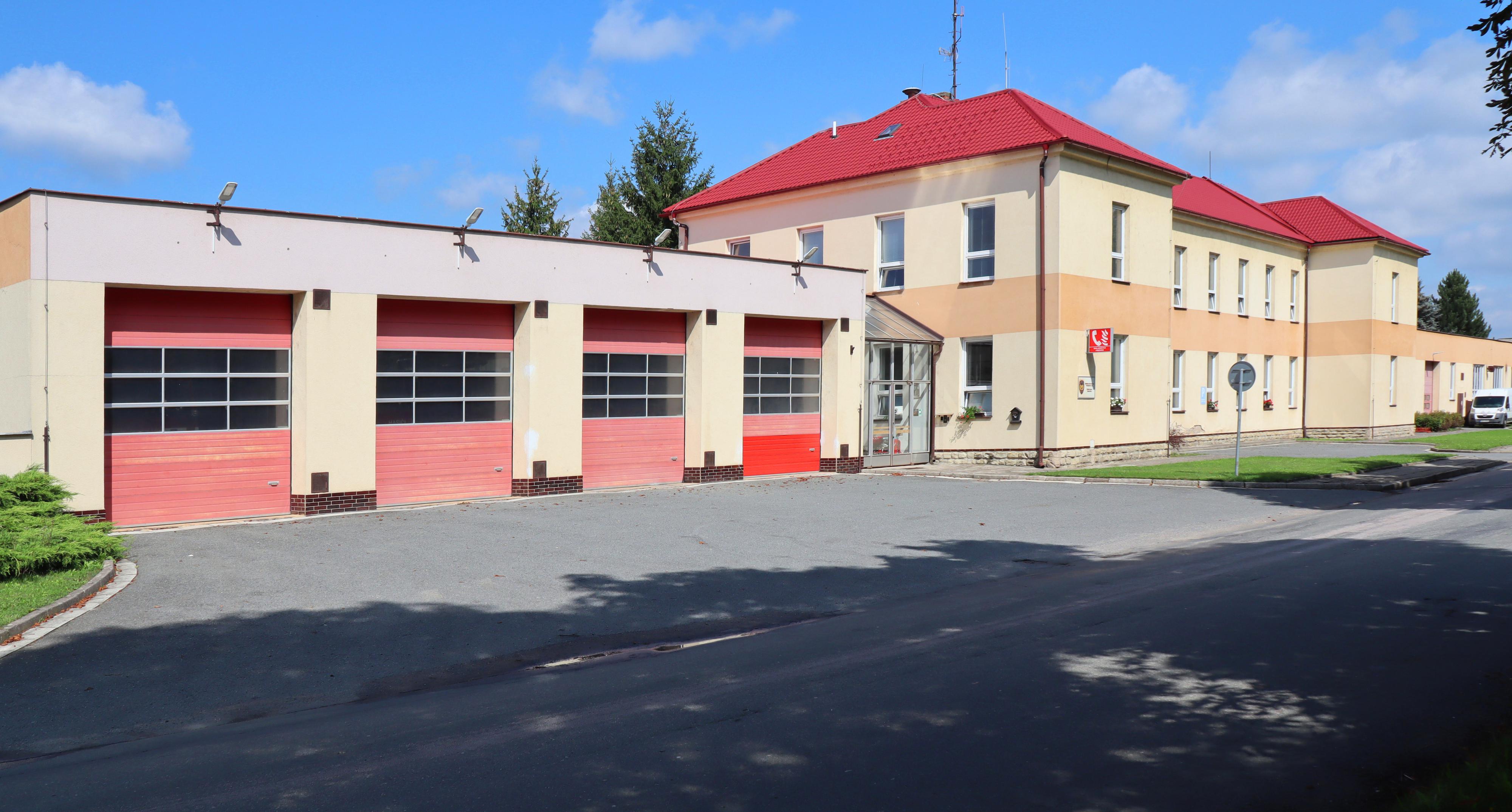 Hasičský záchranný sbor Pardubického kraje foto 2
