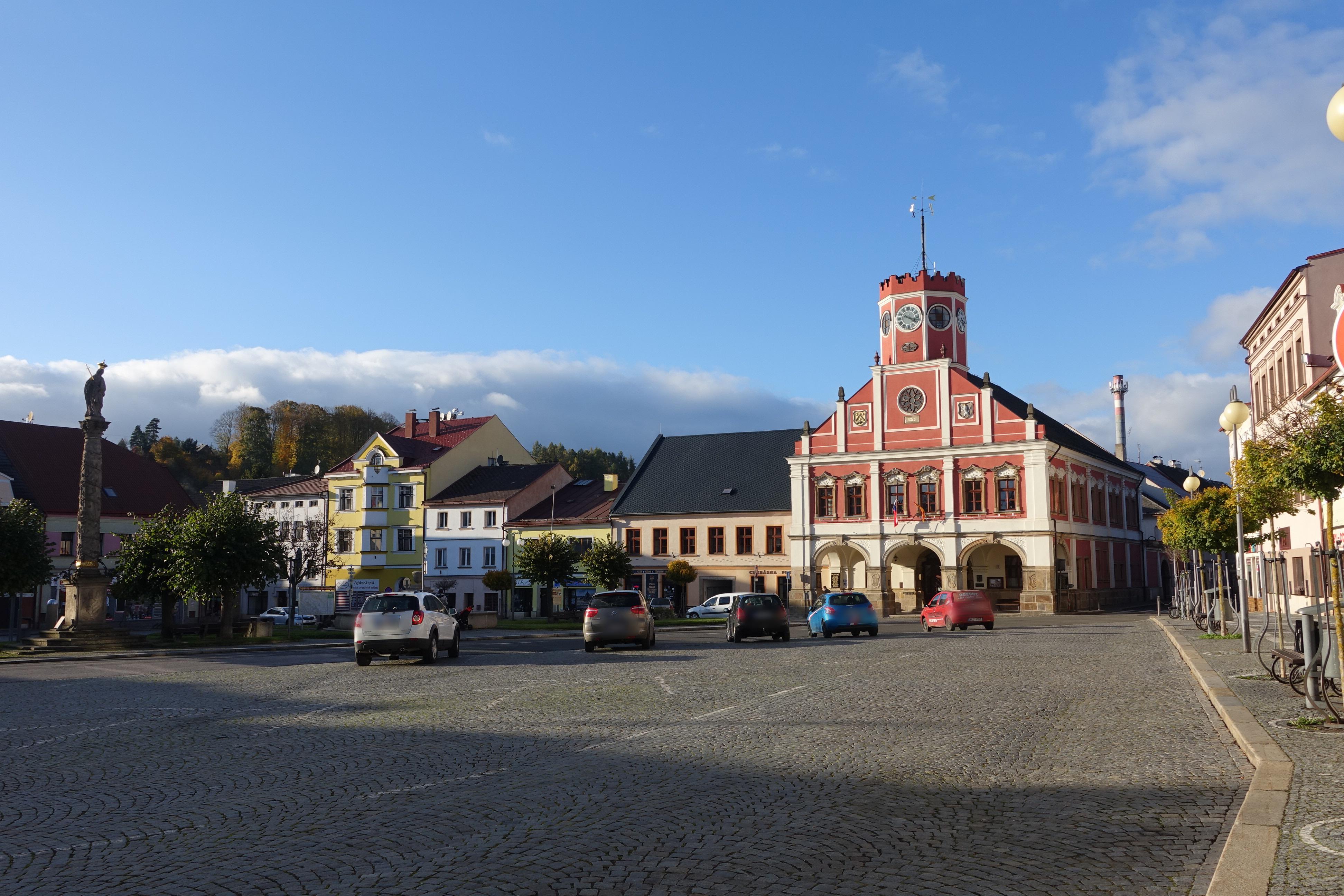 Police nad Metují - městský úřad foto 4