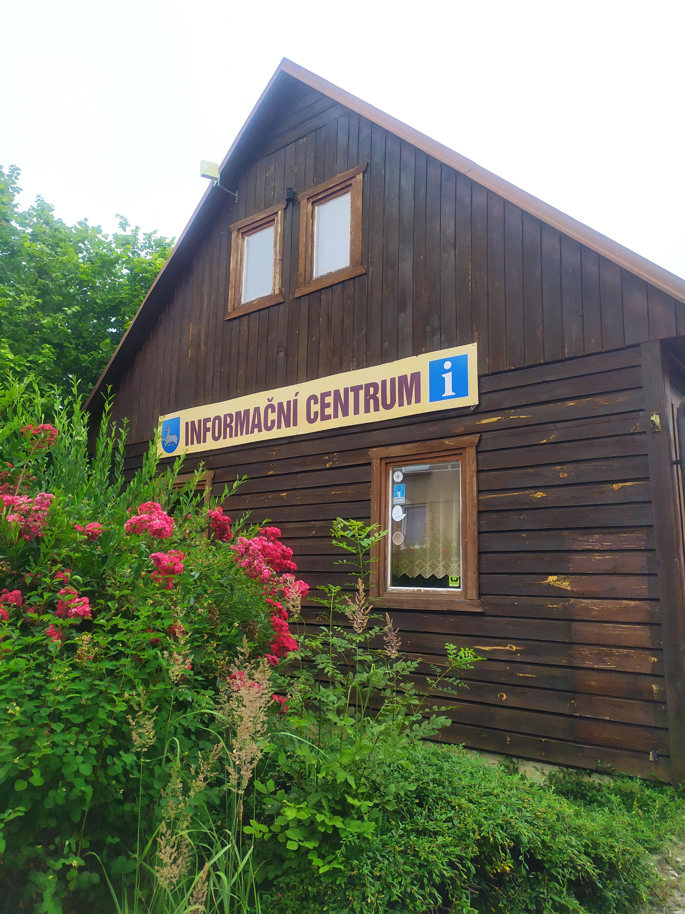 Městské informační středisko Rovensko pod Troskami foto 3