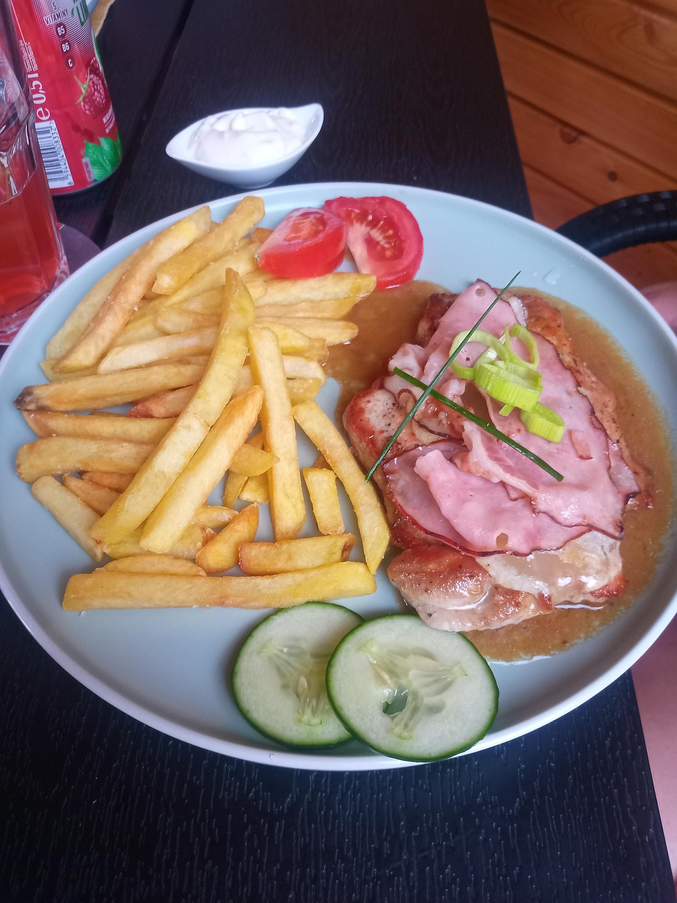 Hefr bar foto 2