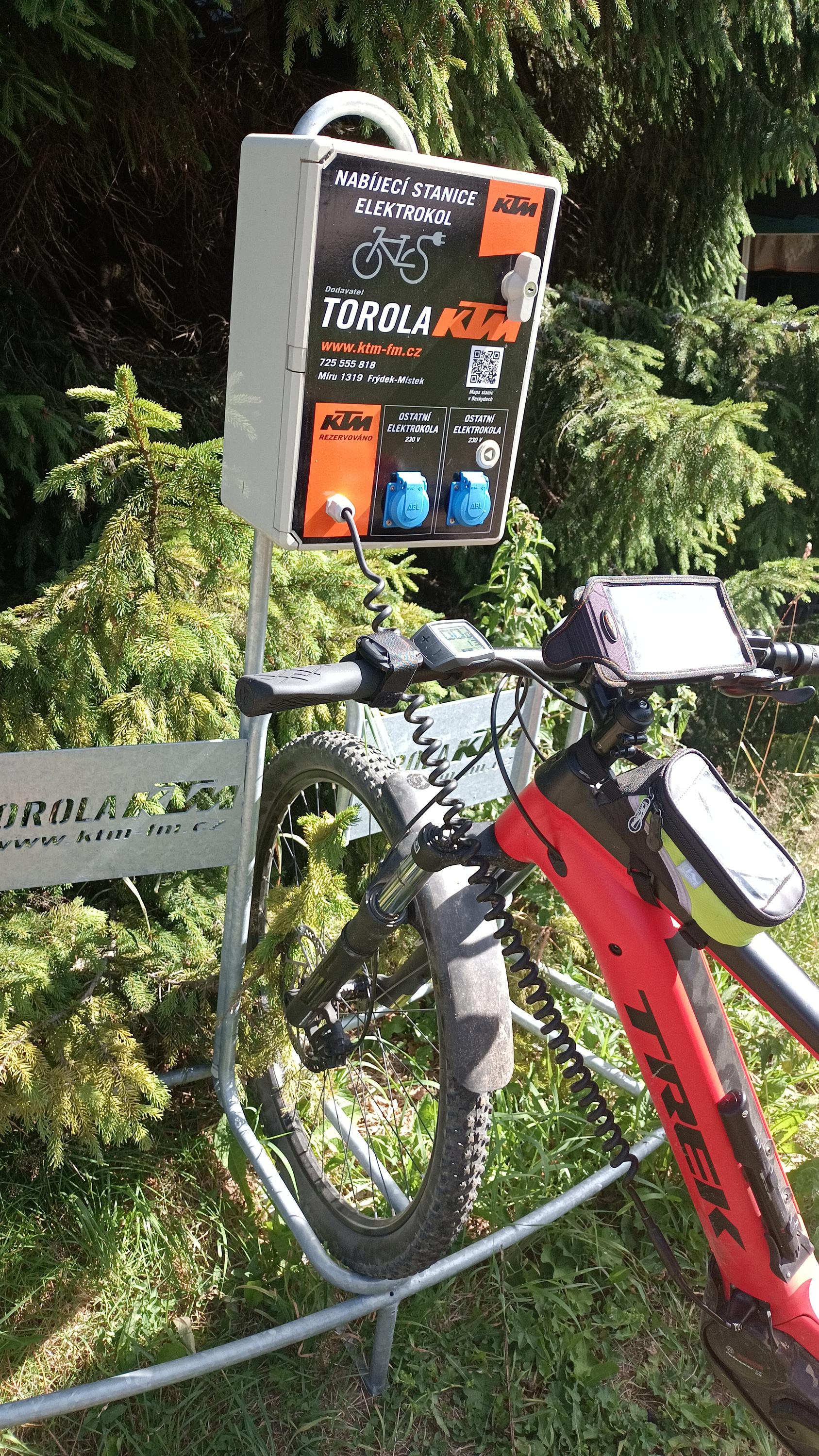 Nabíjecí stanice pro elektrokola Kořistka foto 2