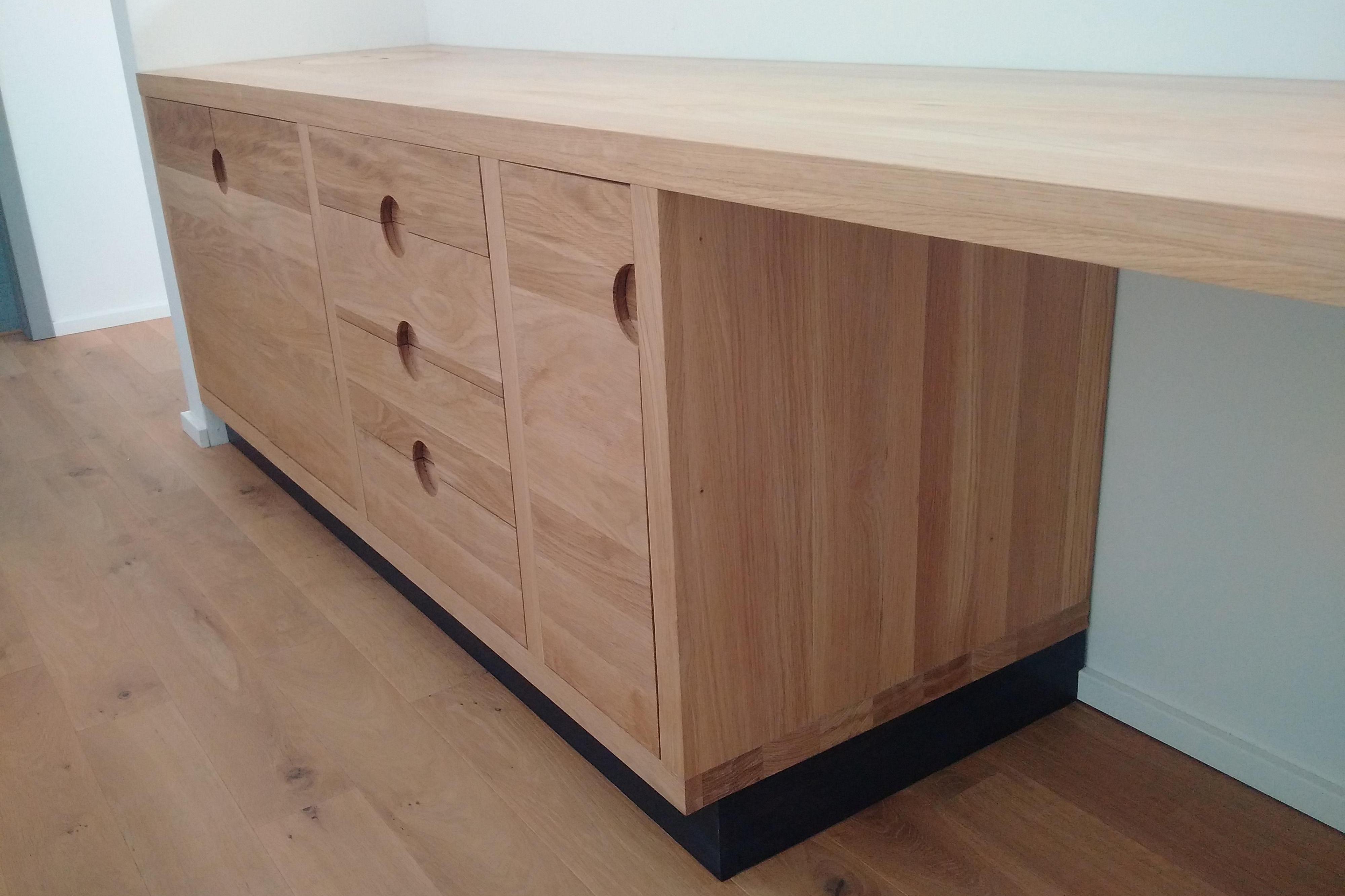 Josef Červenka - Masivní nábytek a bytové doplňky