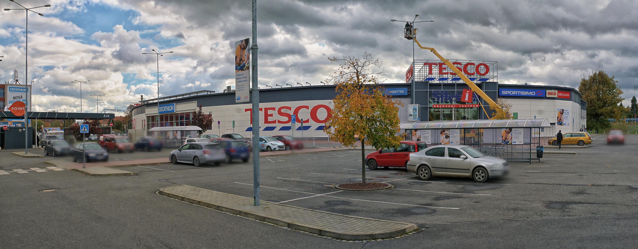 Tesco foto 2