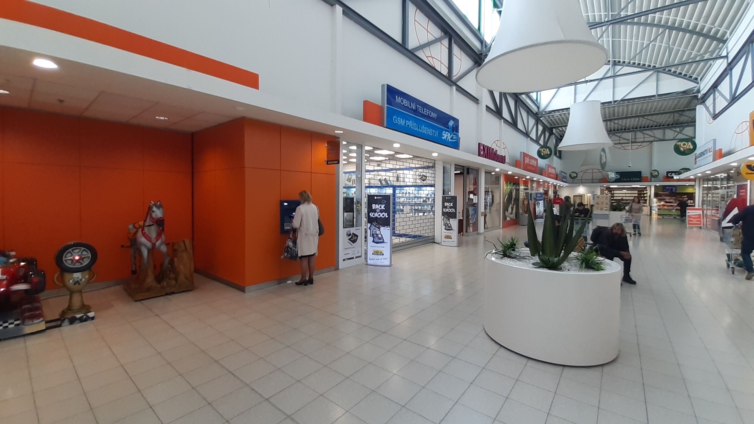 Bankomat České spořitelny foto 2