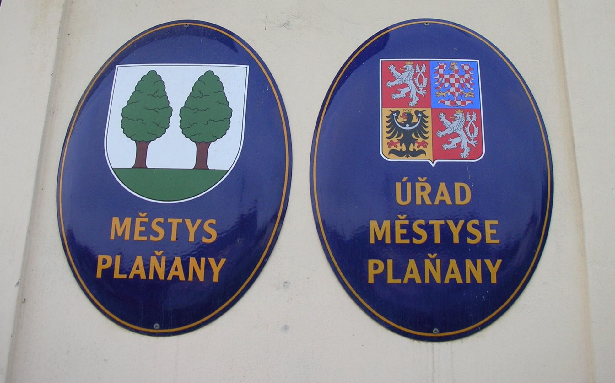 Plaňany - úřad městyse foto 3