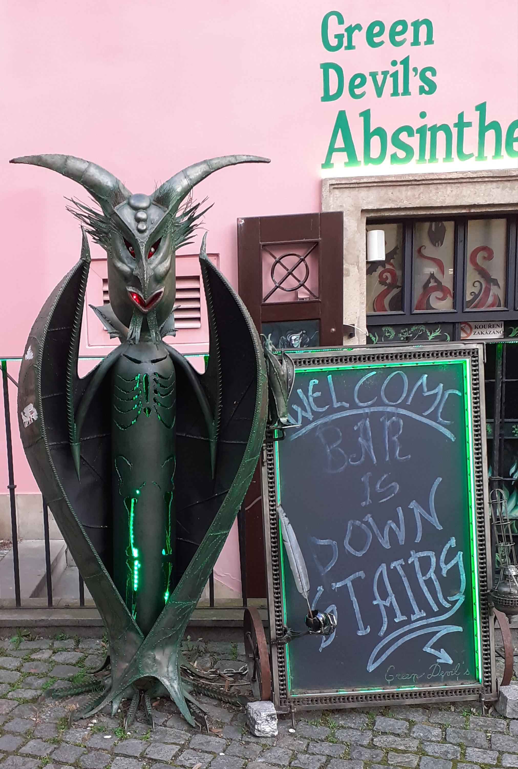 Green Devil's Absinth Bar & Shop foto 5