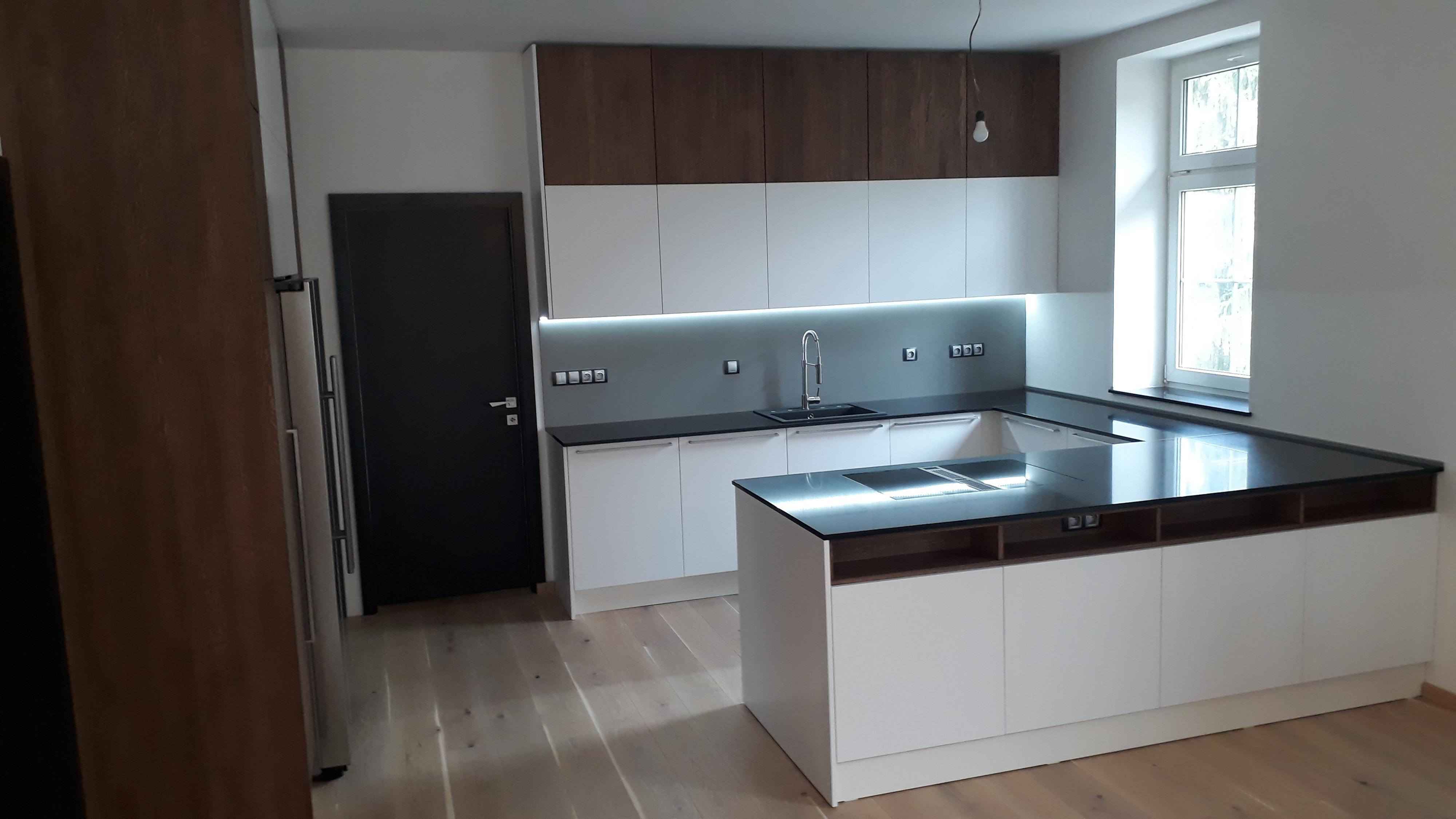 FATOMA-furniture foto 2