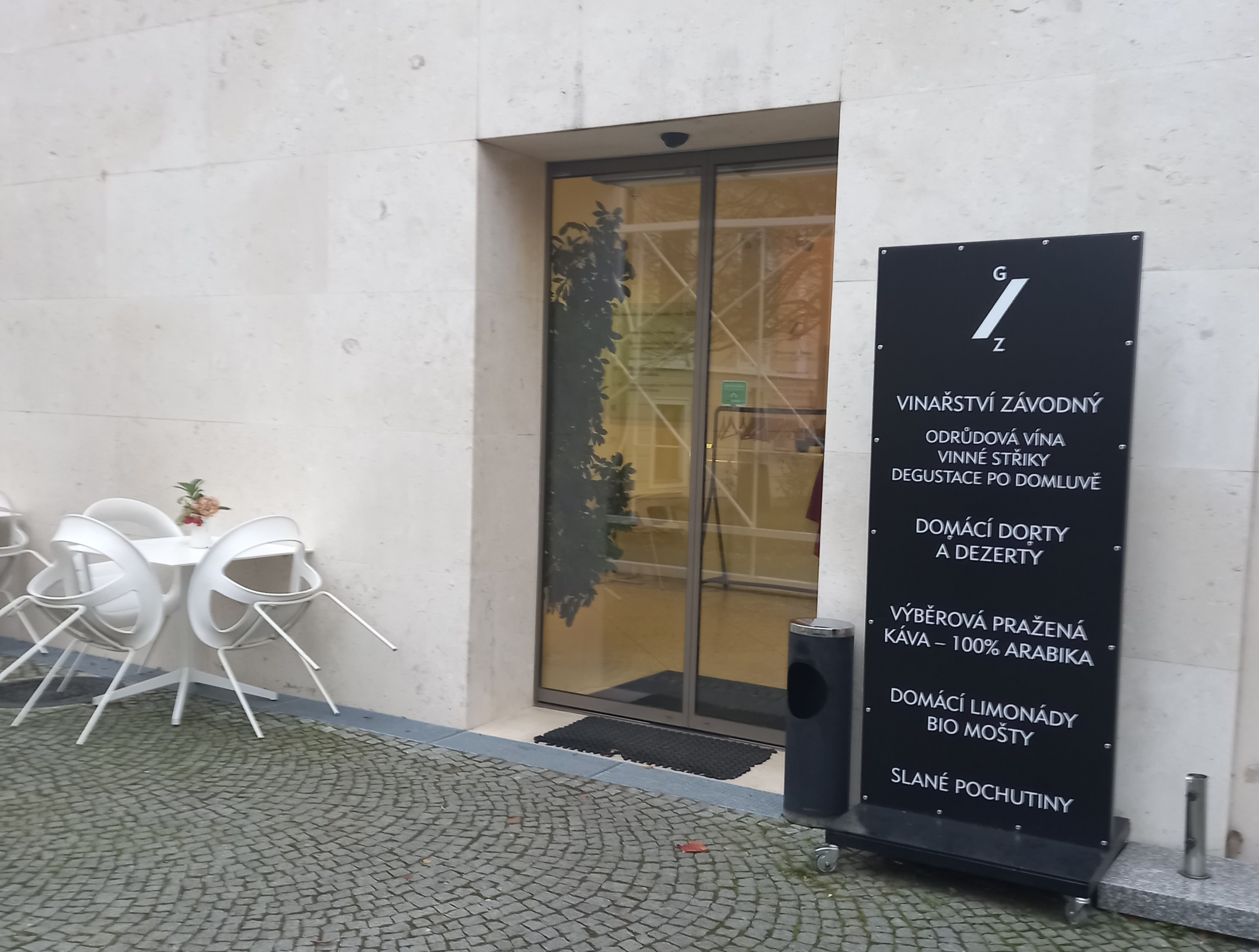 Galerie Závodný foto 3