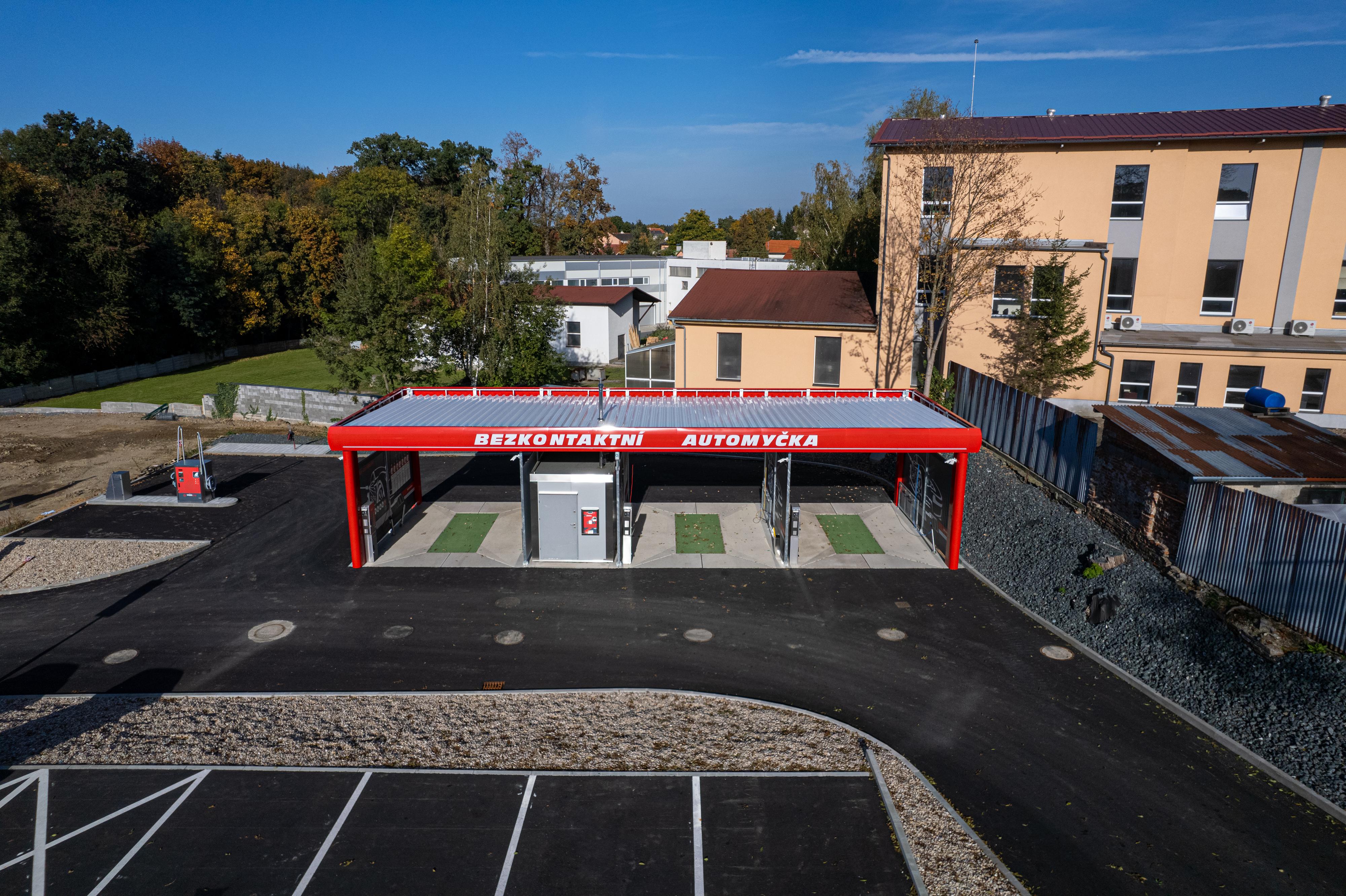 Bezkontaktní automyčka Zásmuky foto 4