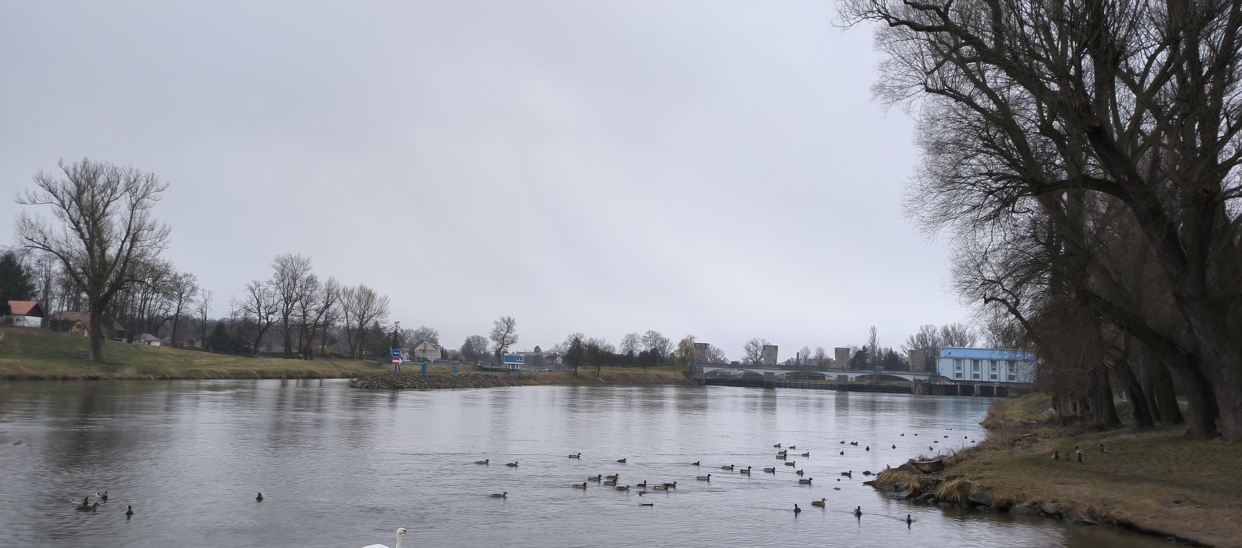 Plavební komora Lobkovice foto 5