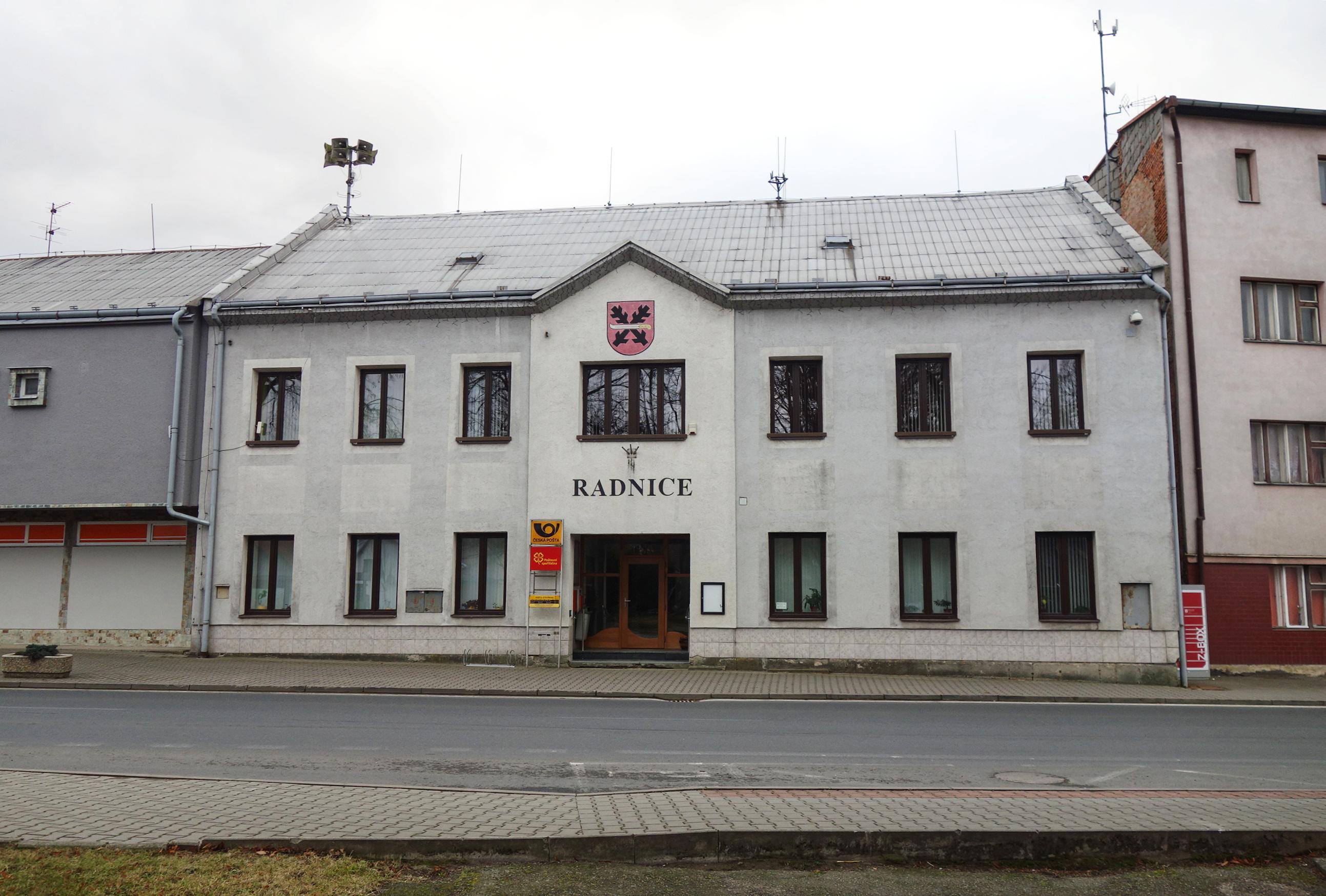 Vojnův Městec - úřad městysu foto 1