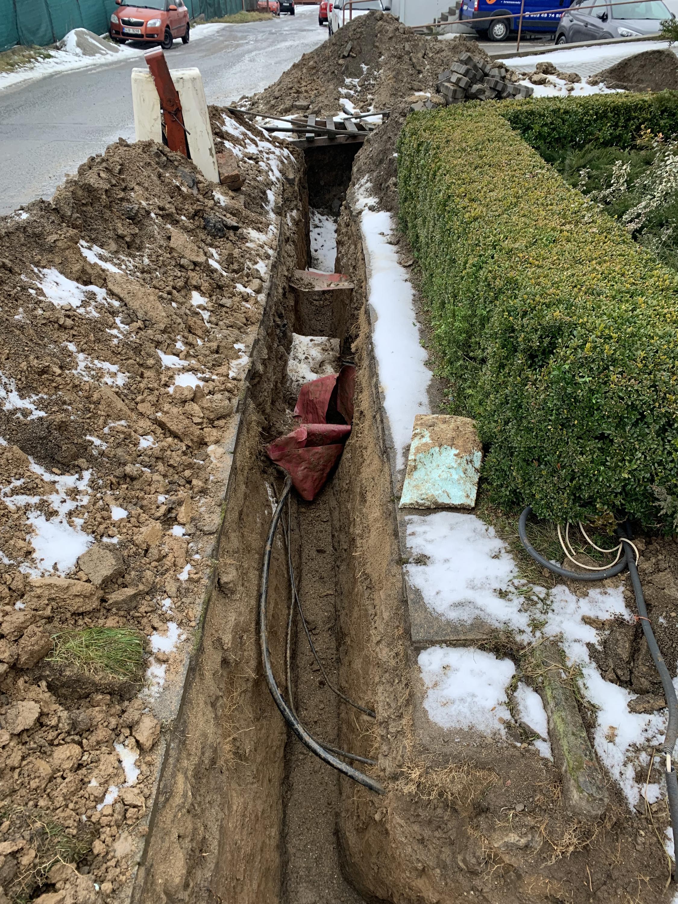 Dočkal Zbyněk  - elektrikář foto 5