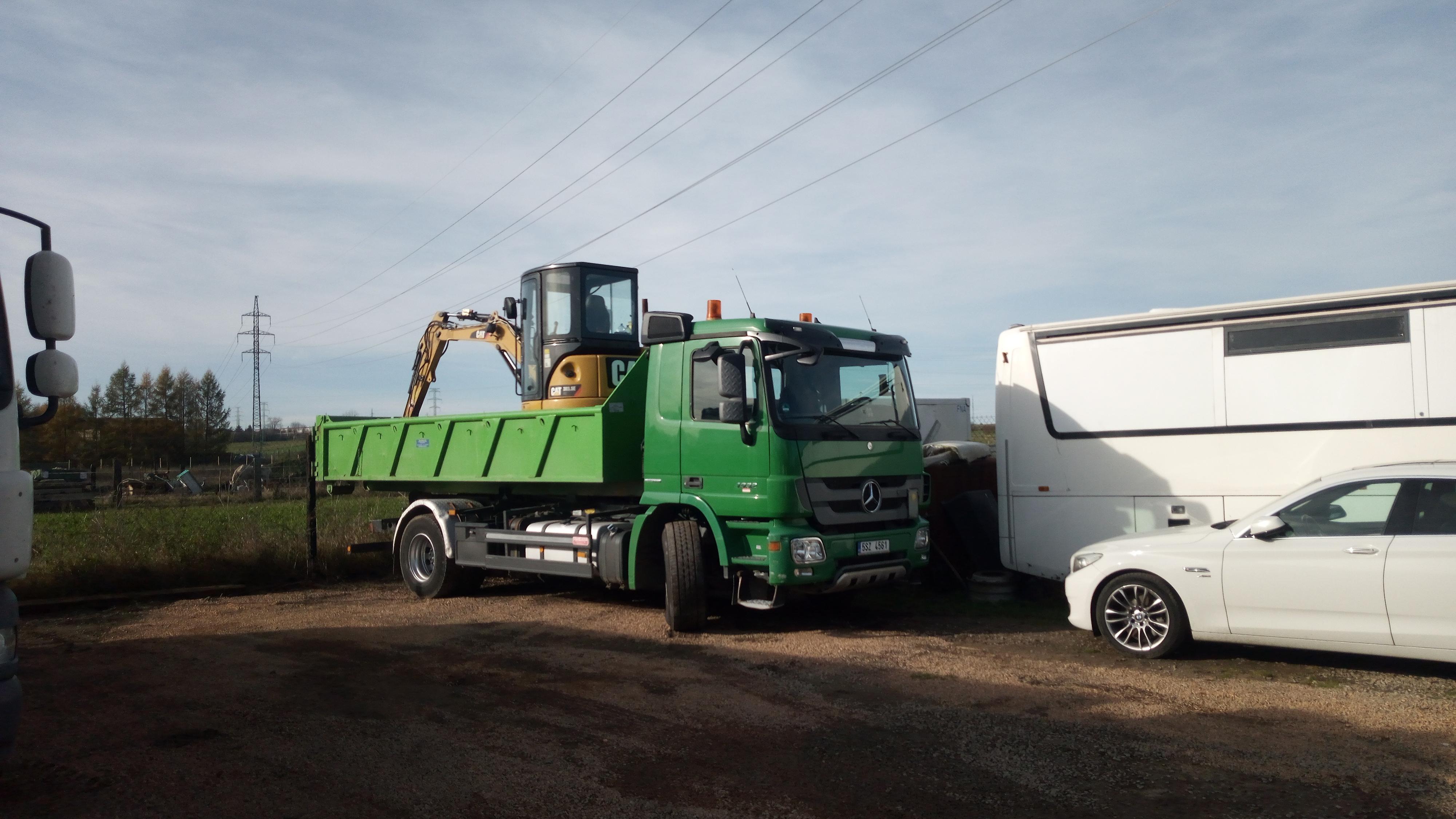 Autodoprava a zemní práce Tomáš Neumann foto 3