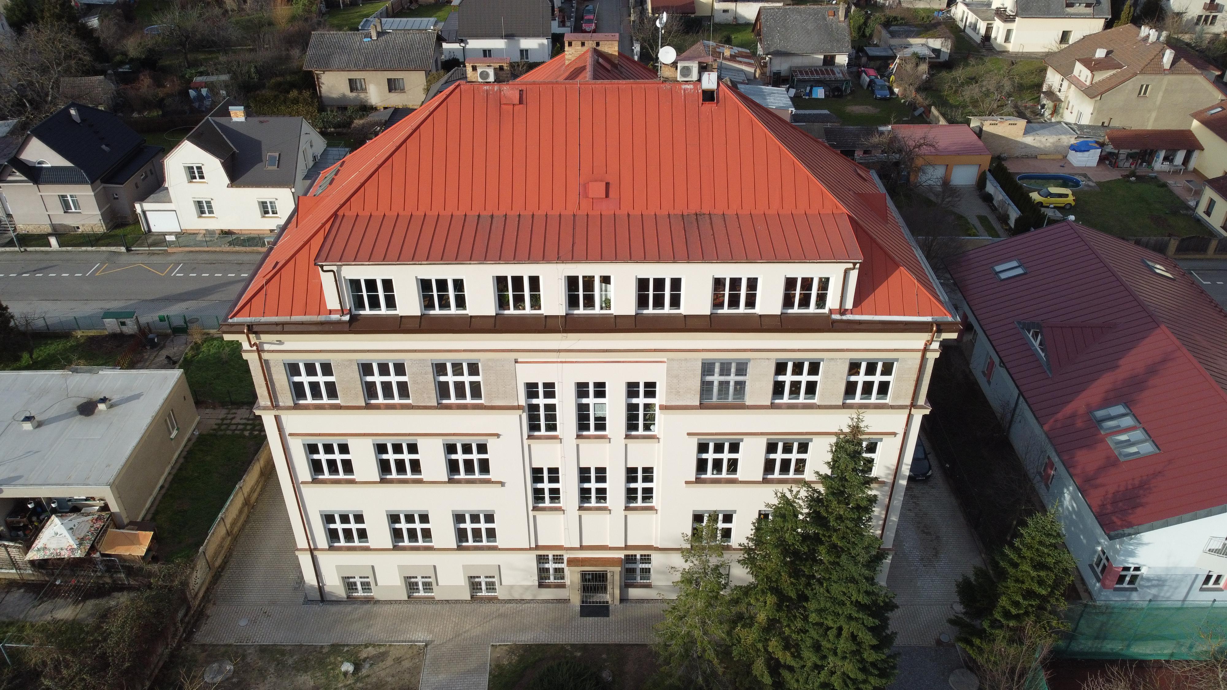 Gymnázium Oty Pavla foto 3