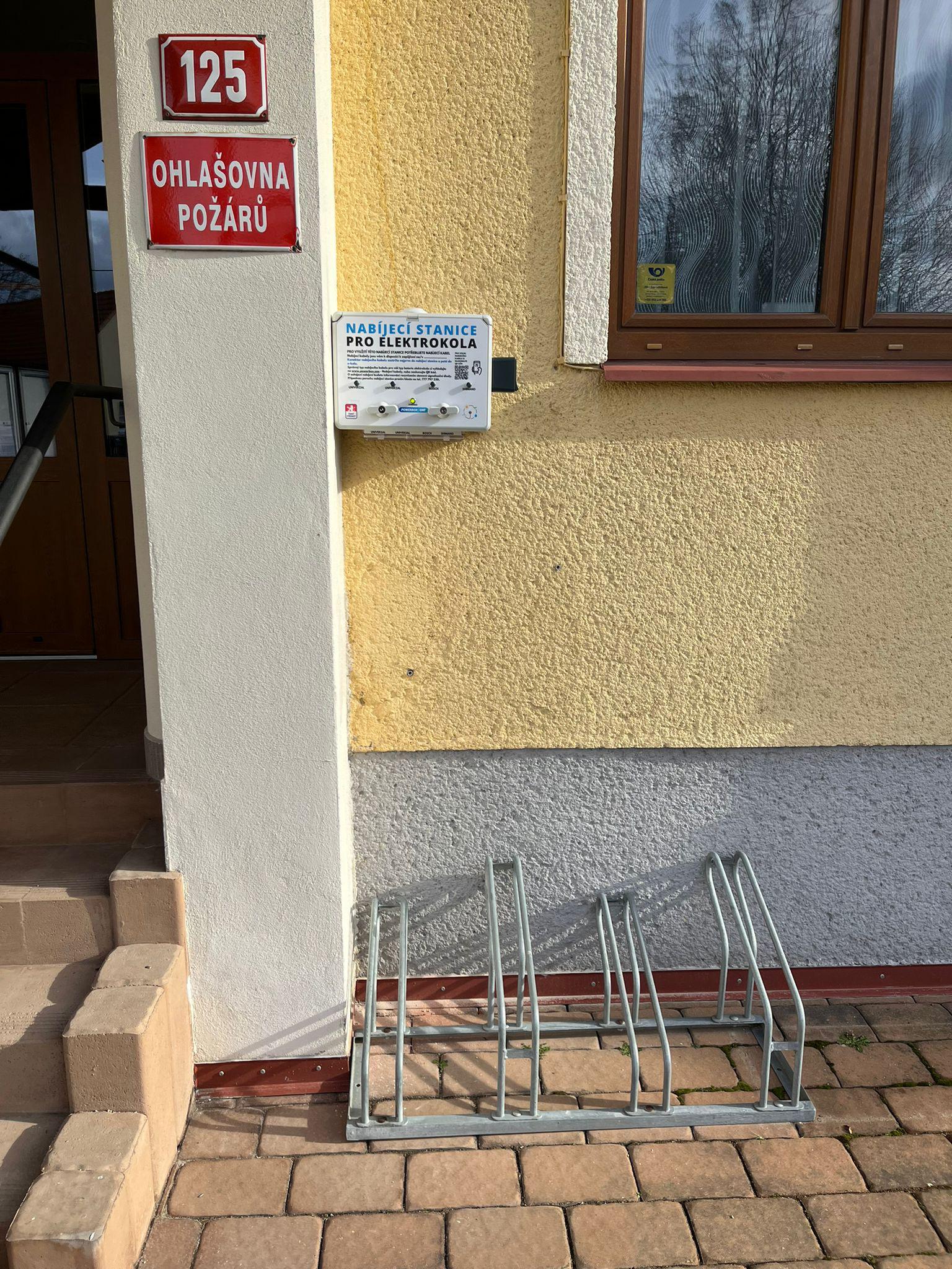 Nabíjecí stanice Obecní úřad Soběšice foto 2