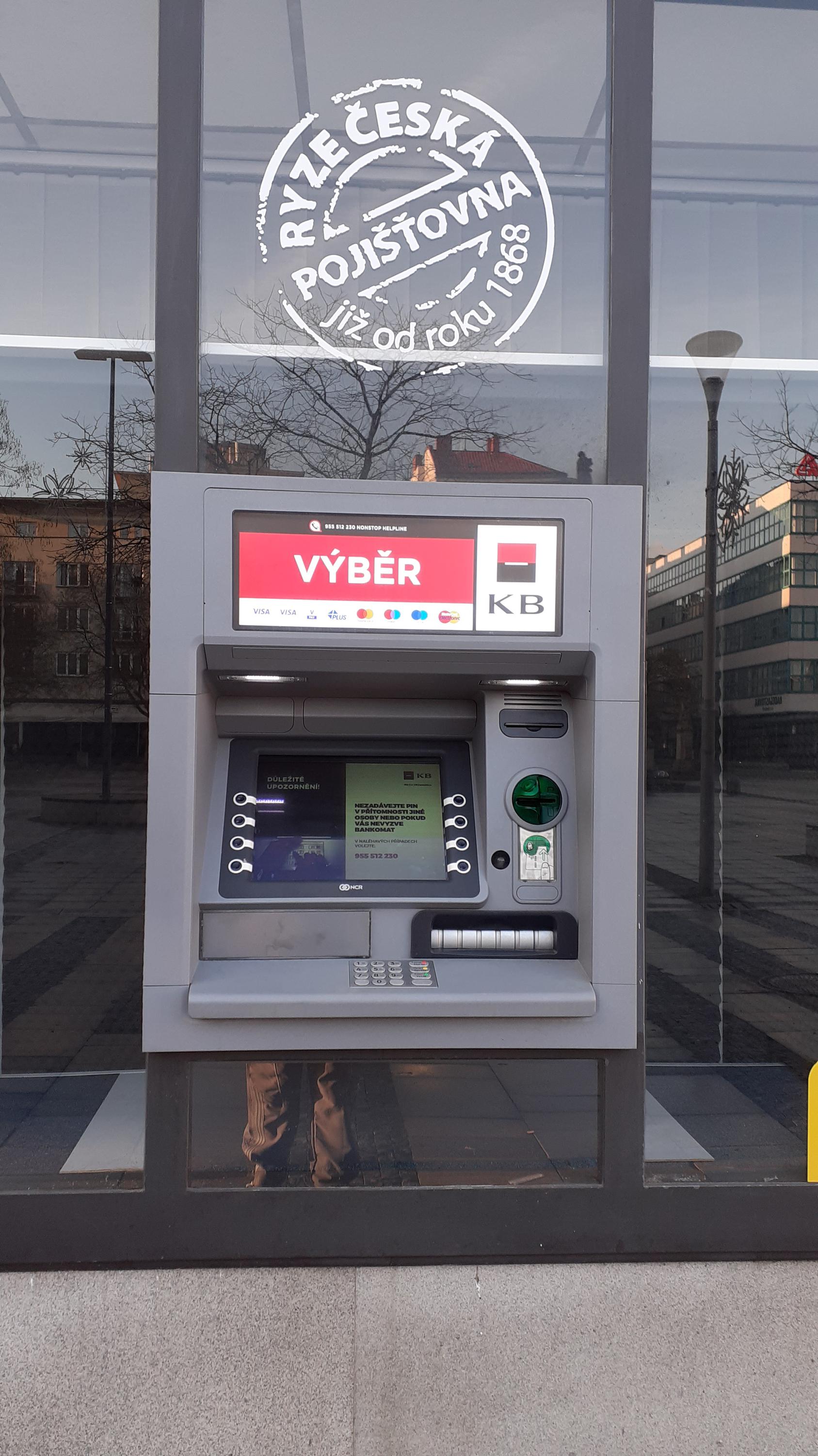 Bankomat Komerční banky foto 2