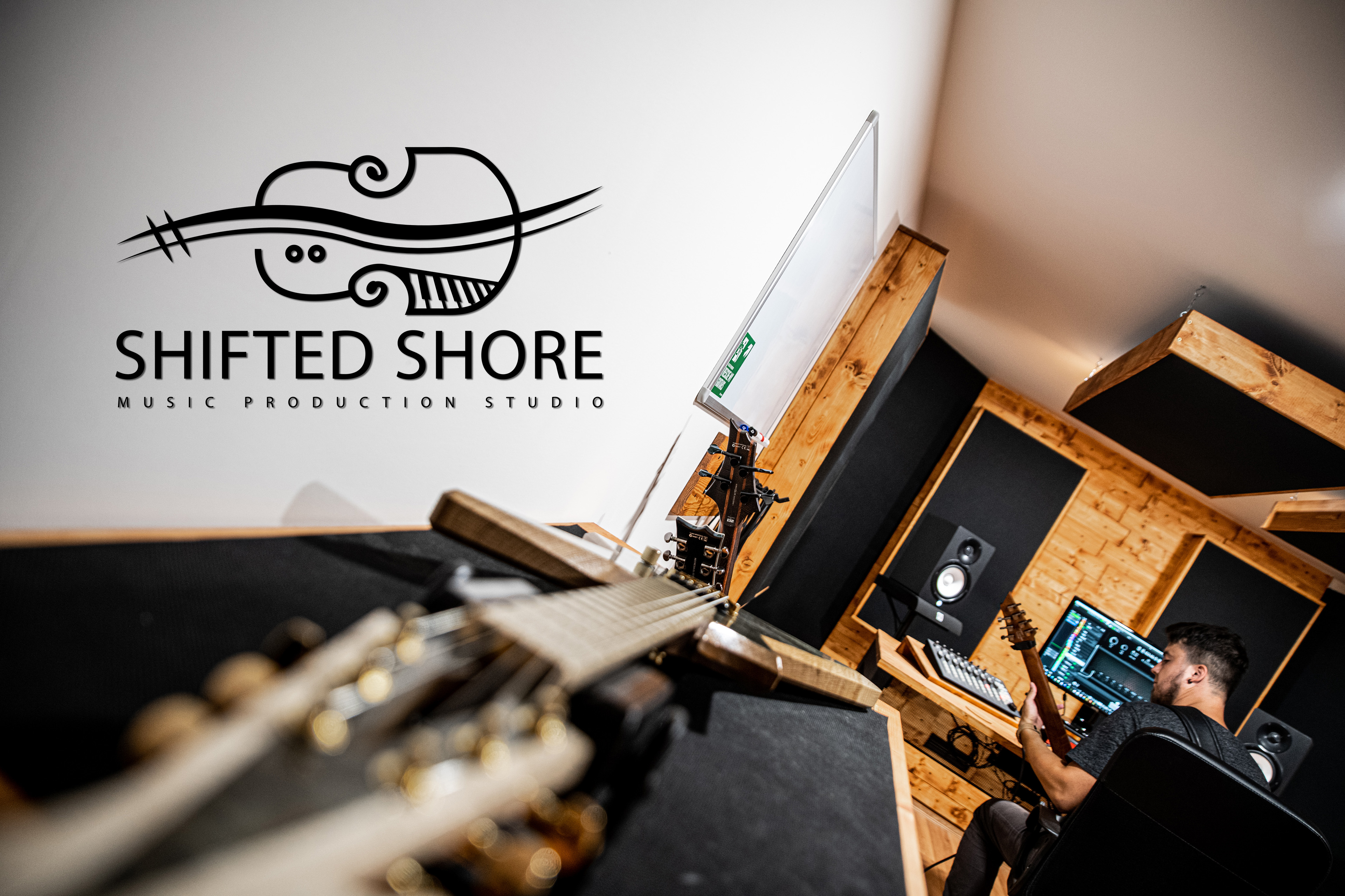 Shifted Shore Studio foto 2