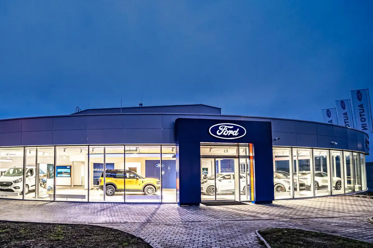 Ford AUTO IN