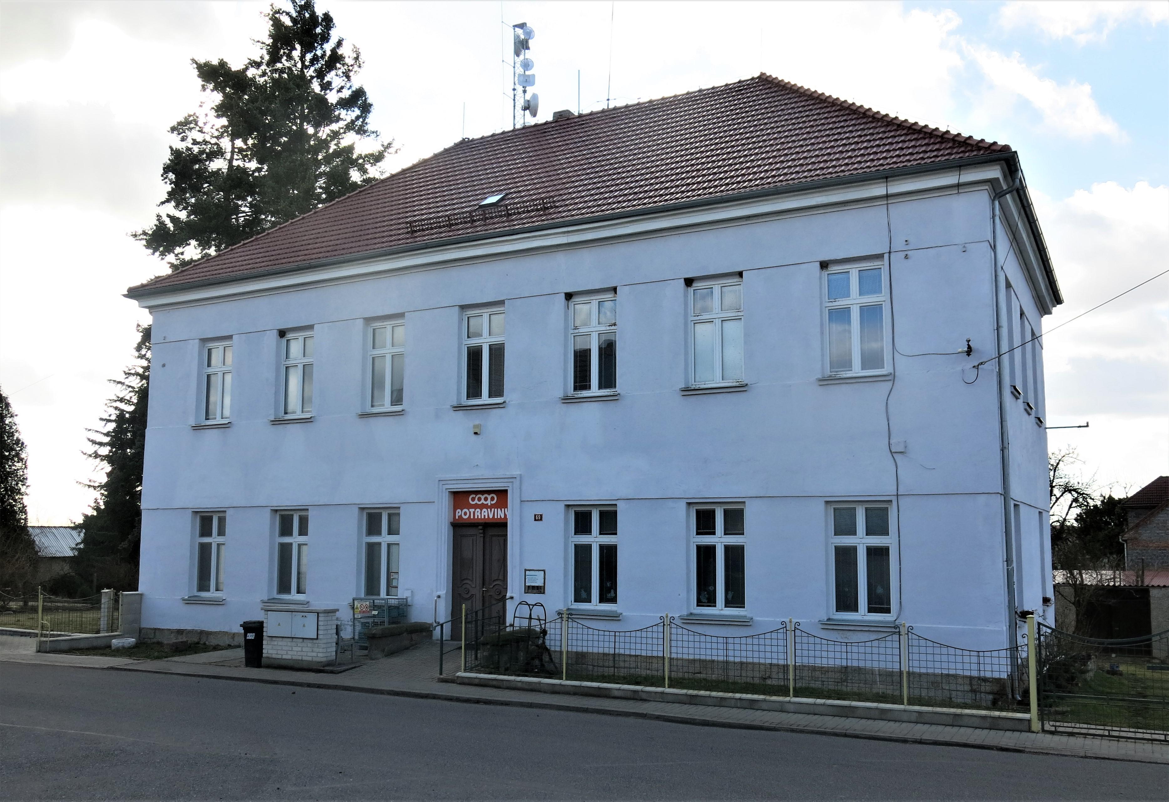 JEDNOTA, spotřební družstvo v Nymburce - COOP