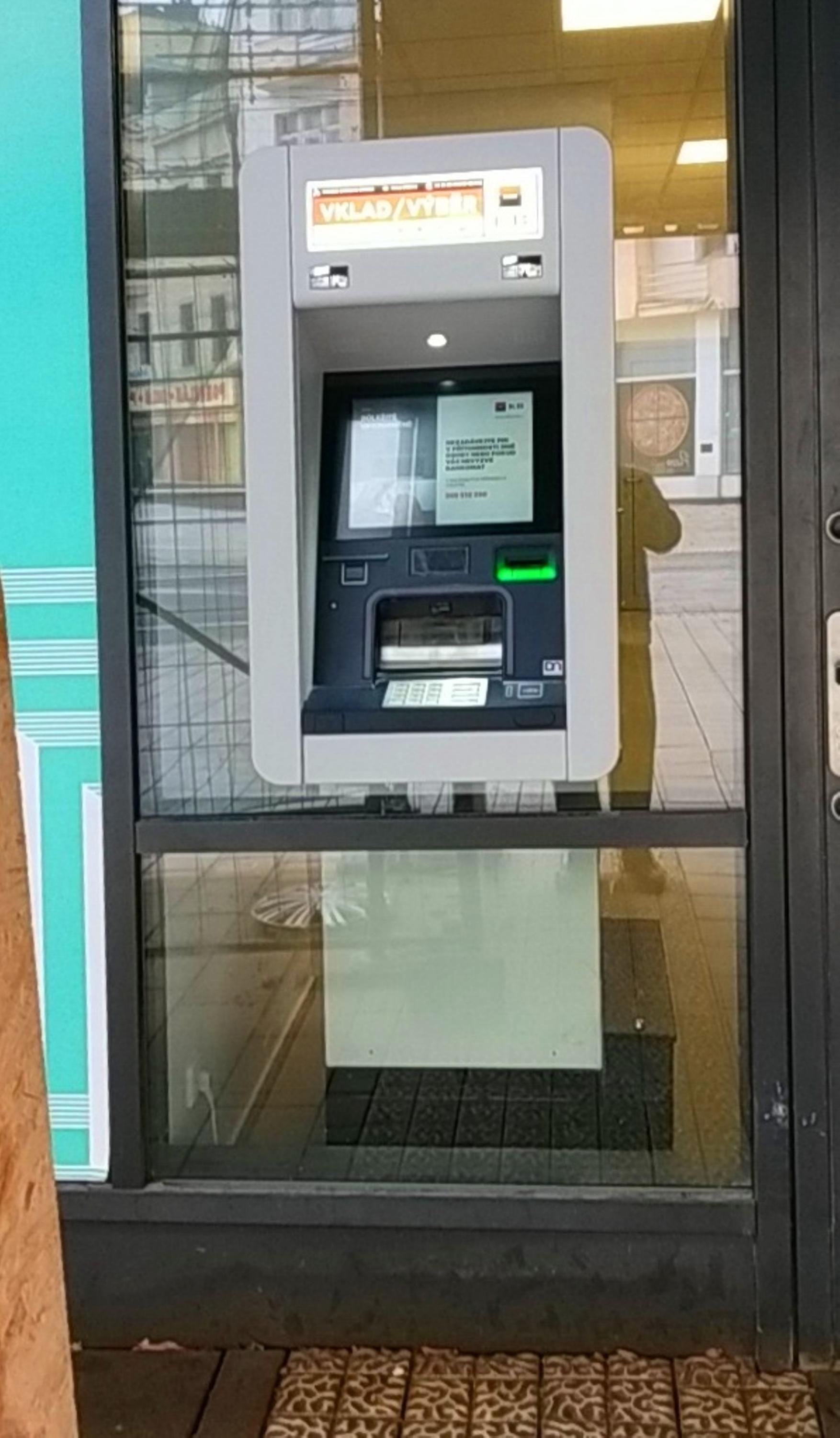Bankomat Komerční banky foto 4