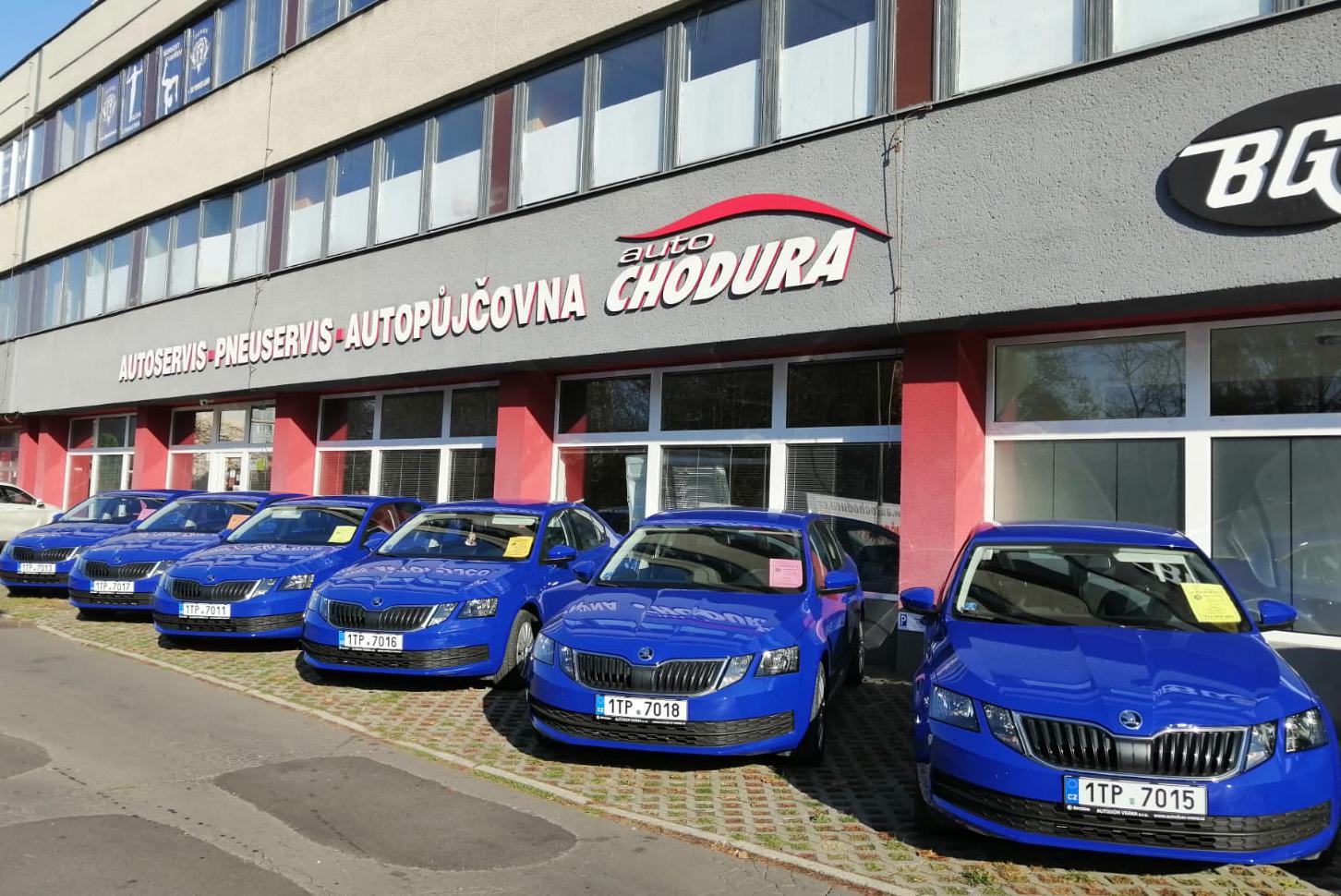 Pronájem automobilu Škoda OCTAVIA III