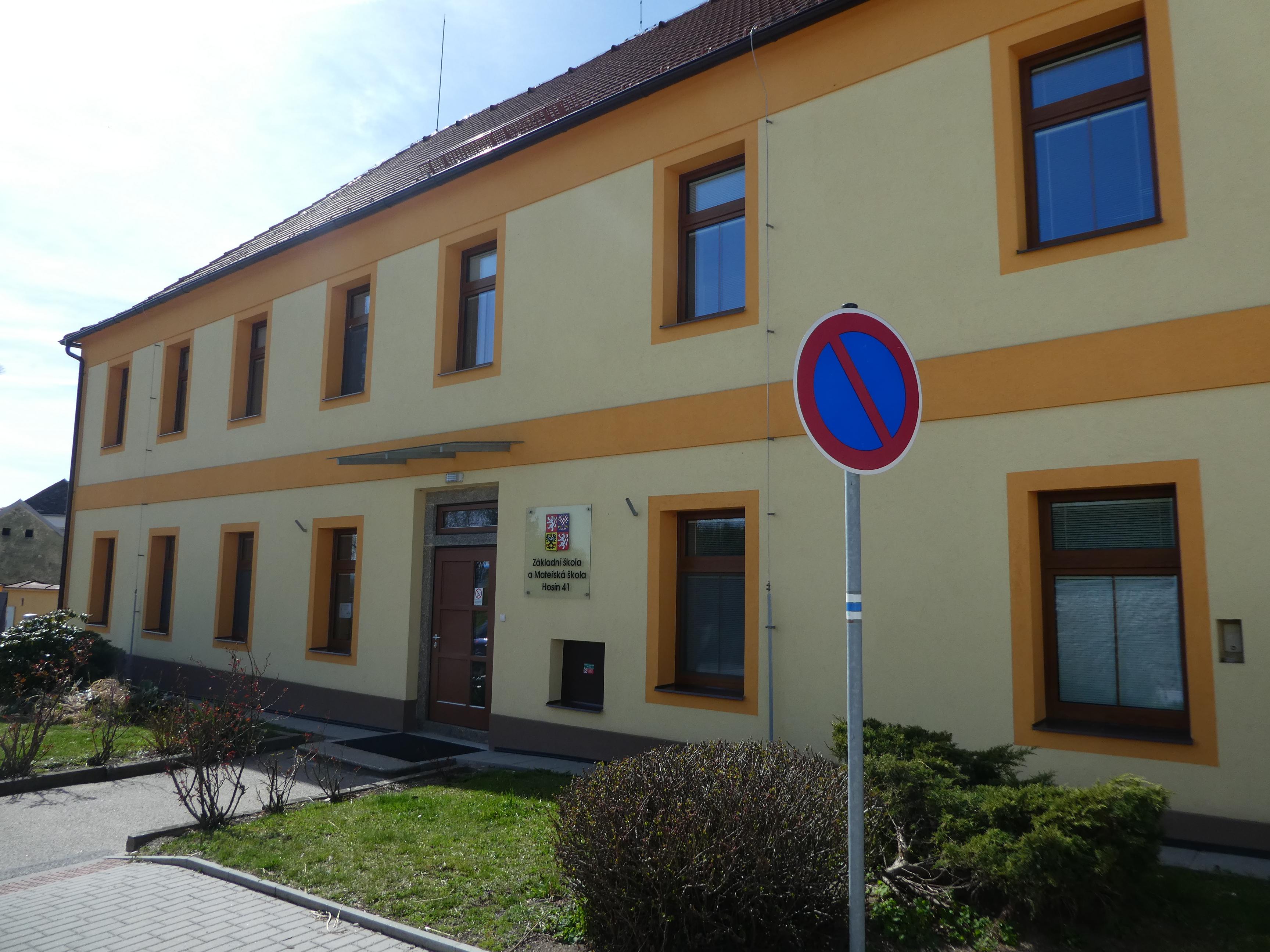 Základní škola a Mateřská škola Hosín