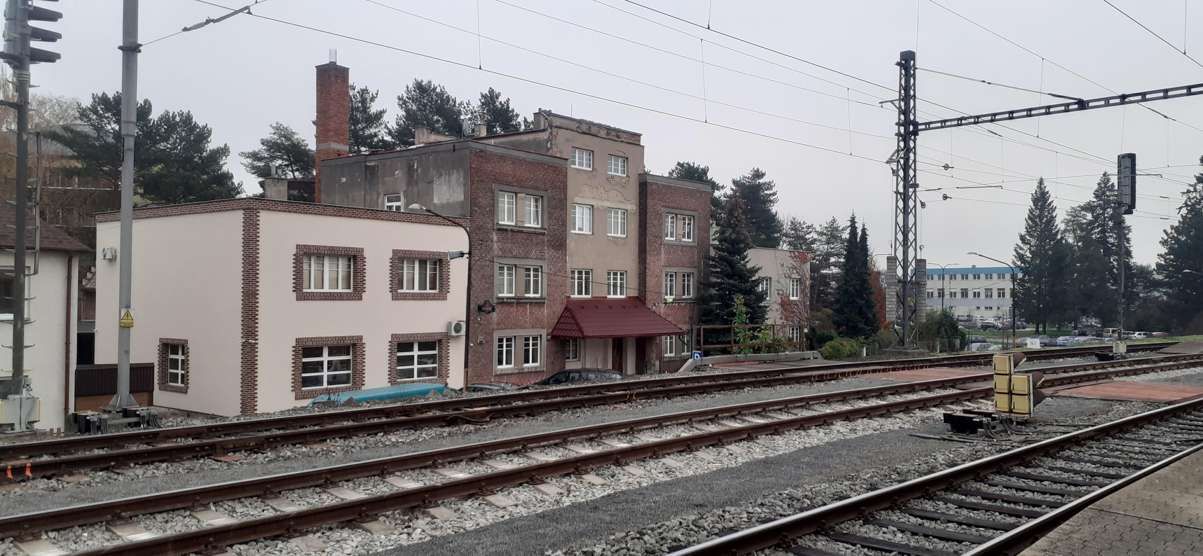 Centrál Hulín foto 4