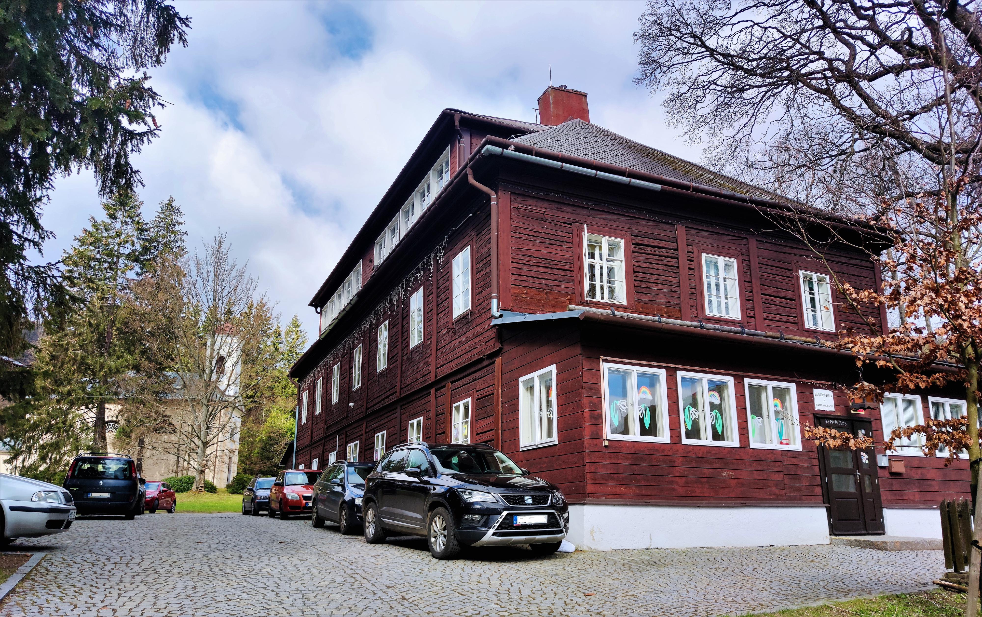 ZŠ a MŠ Karlova Studánka foto 6