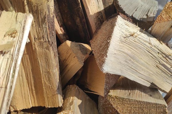 Štípané dřevo cena: Váš komplexní průvodce nákupem