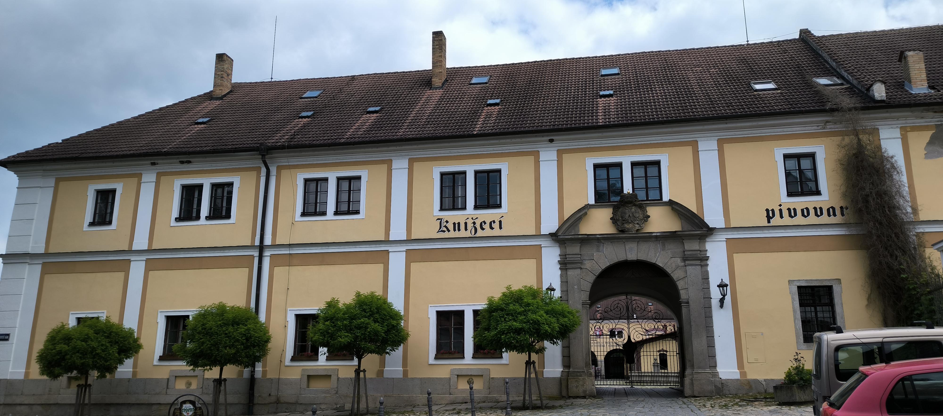 Zbrojnice-pivovarský sklep foto 5