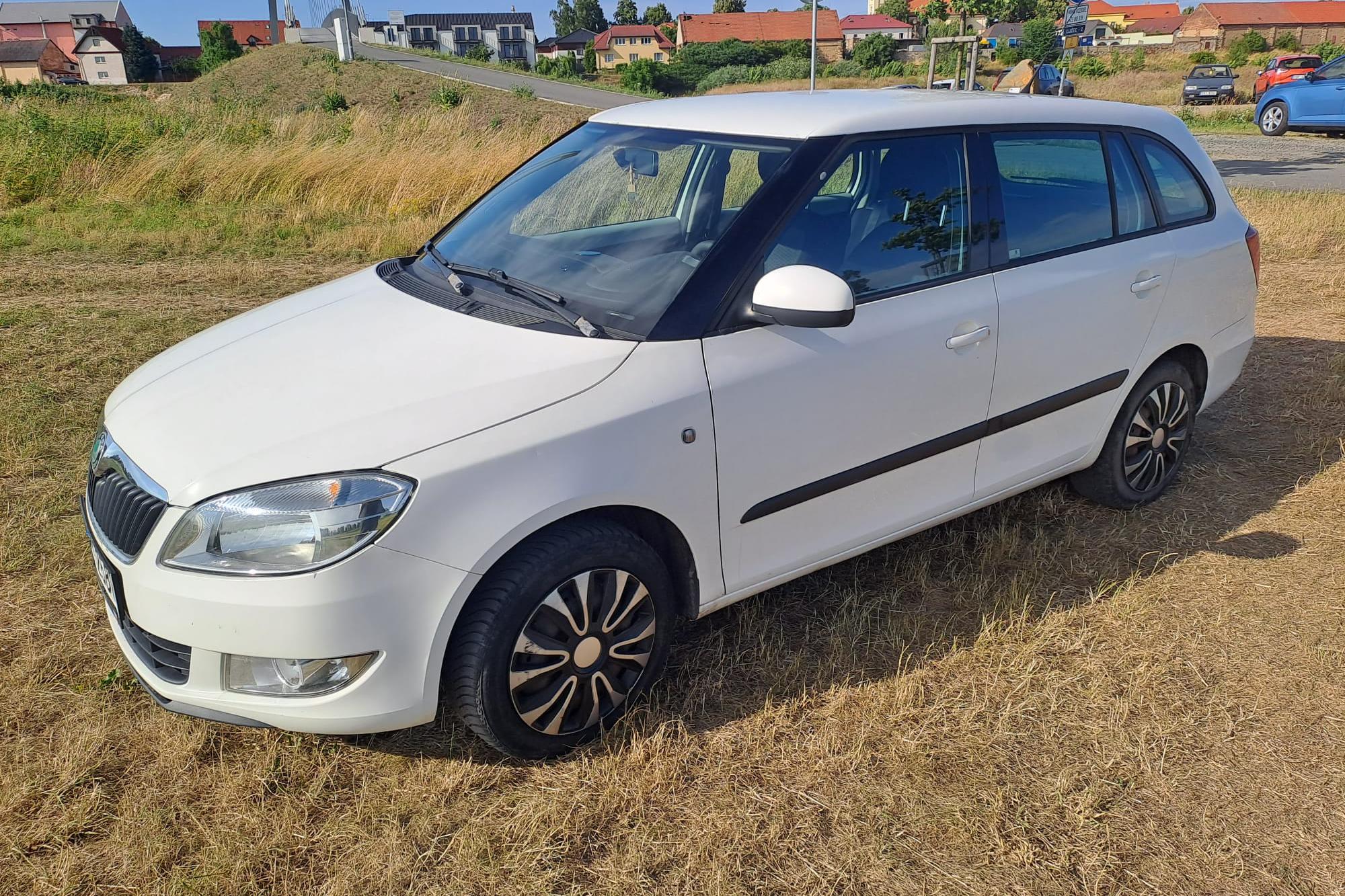 Autopůjčovna - půjčit Fabii kombi výhodně