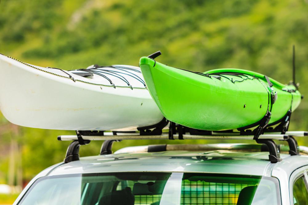 Přepravte snadno a bezpečně kánoi, surf nebo člun