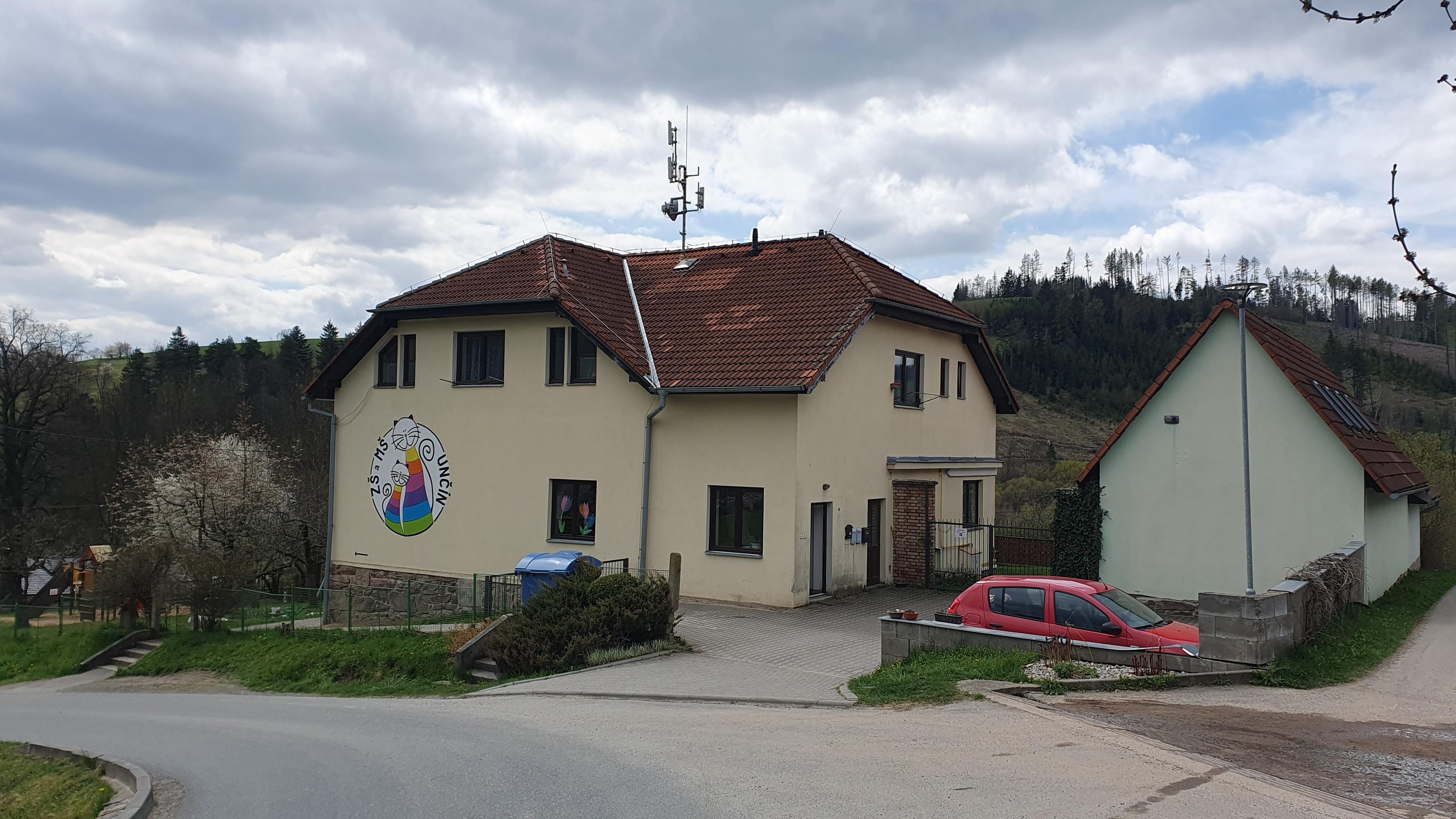 ZŠ a MŠ Unčín