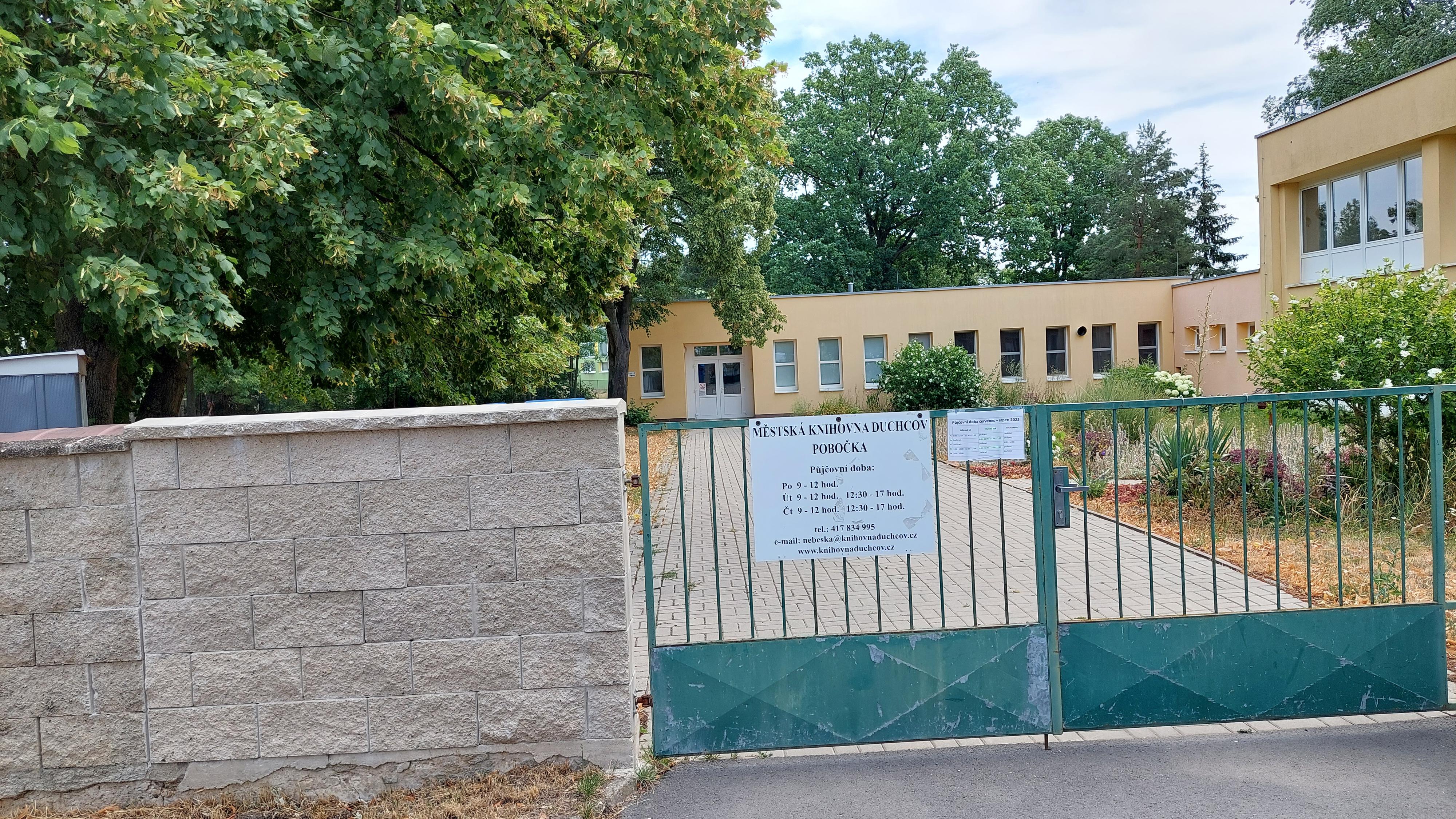 Městská knihovna Duchcov, Osecká ulice č. 106 foto 2