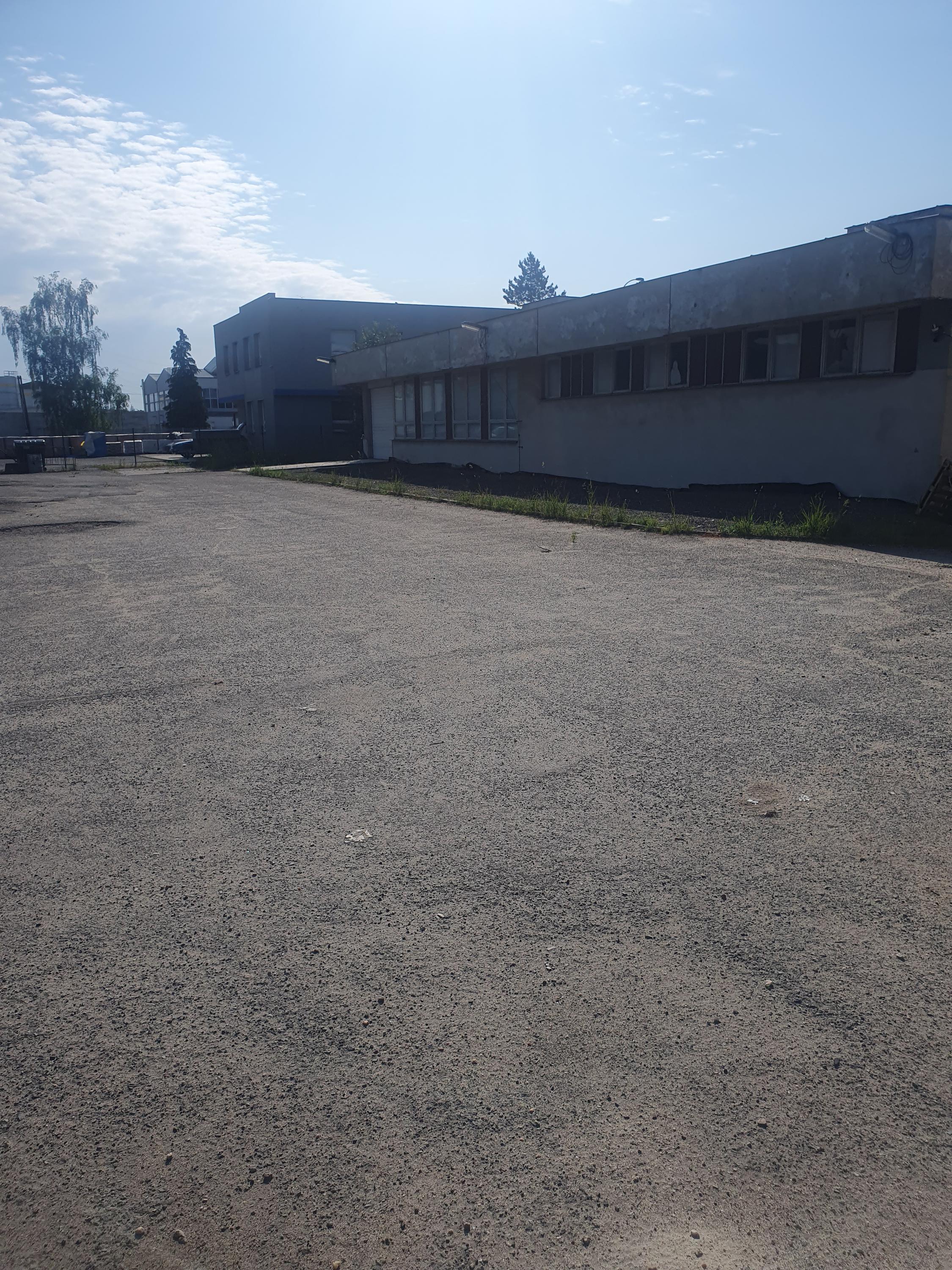 Parkování - HOLLEN CZ s. r. o. foto 4