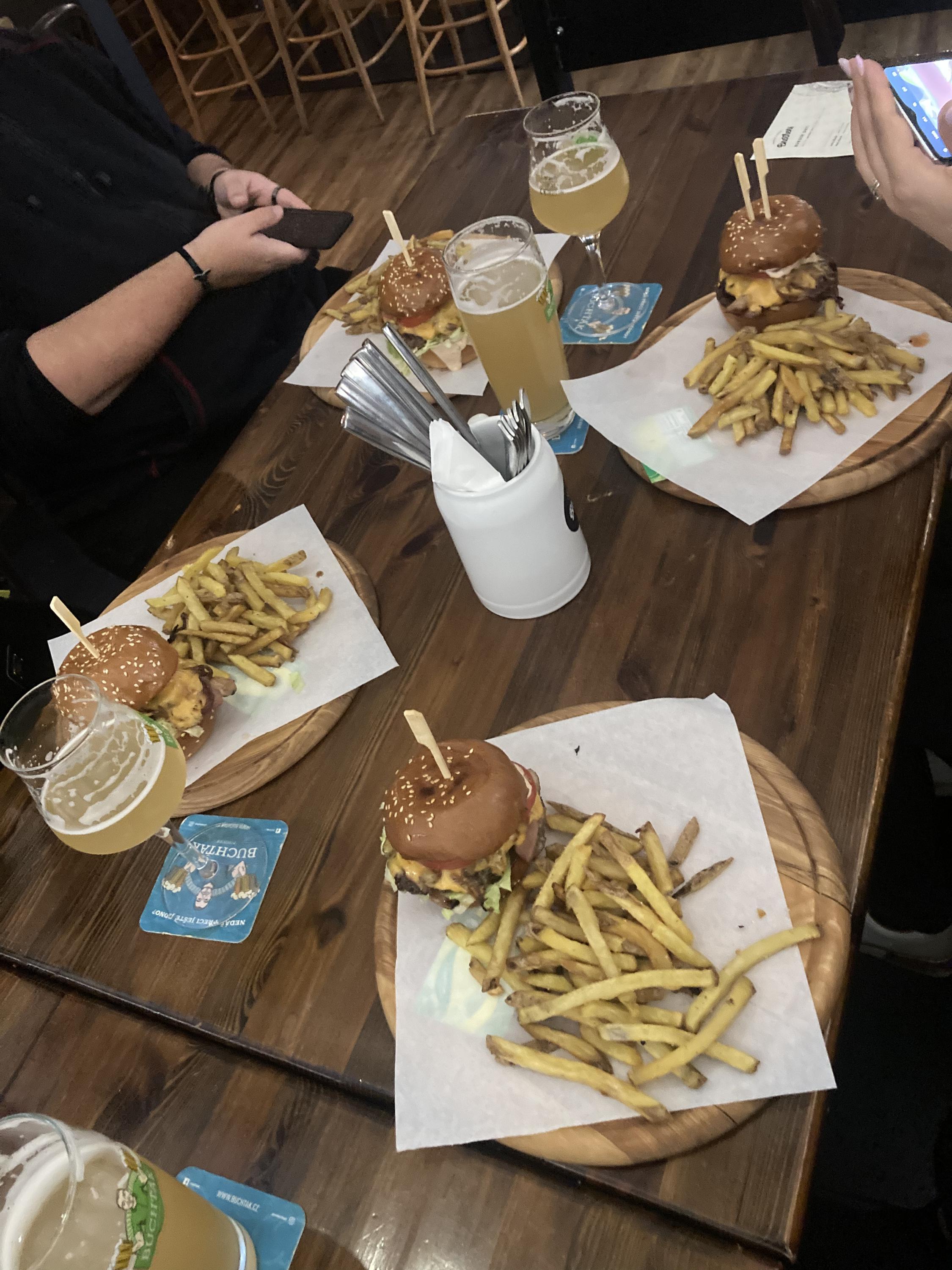 Burger & Beer Brothers foto 5