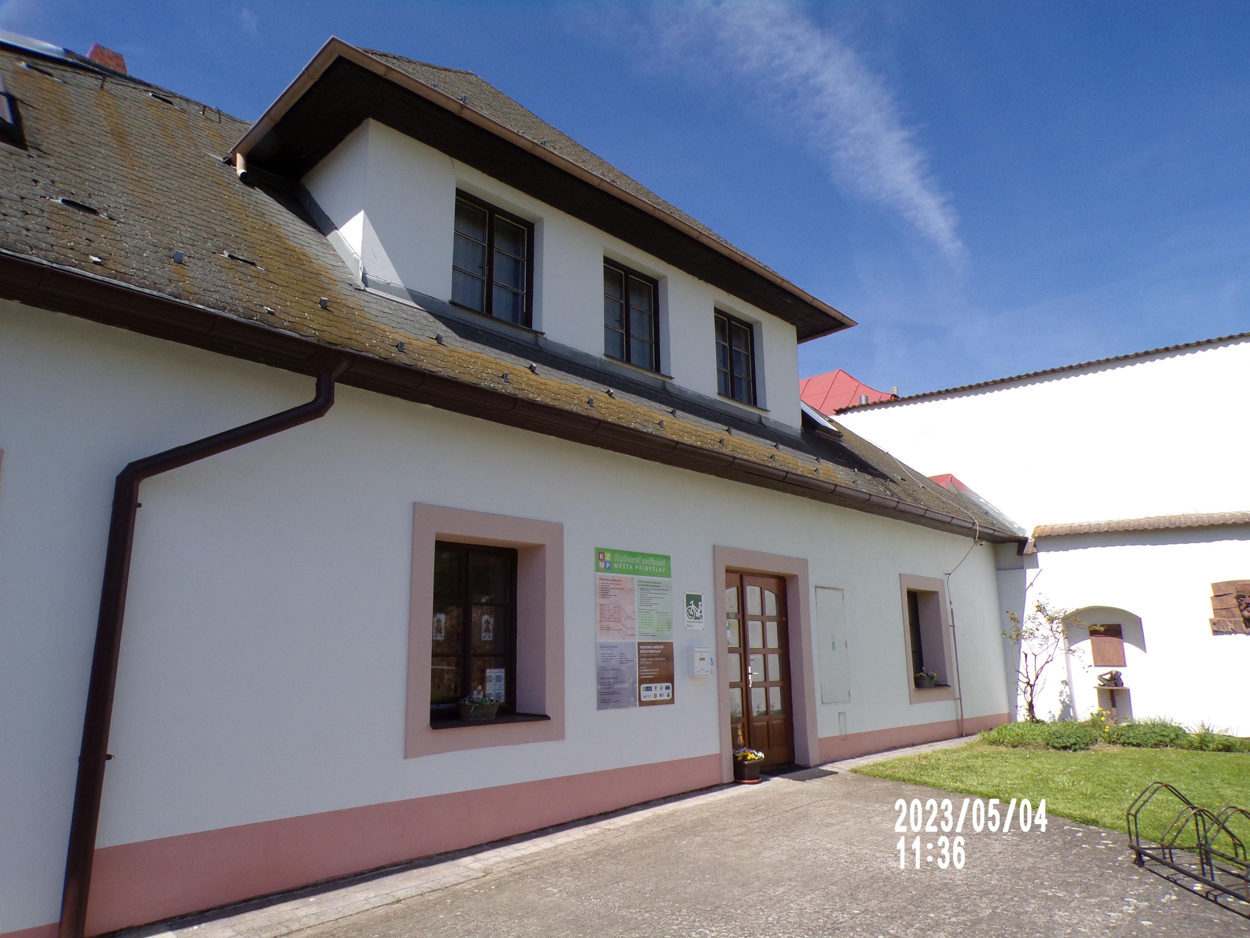 Městská knihovna Přibyslav foto 4