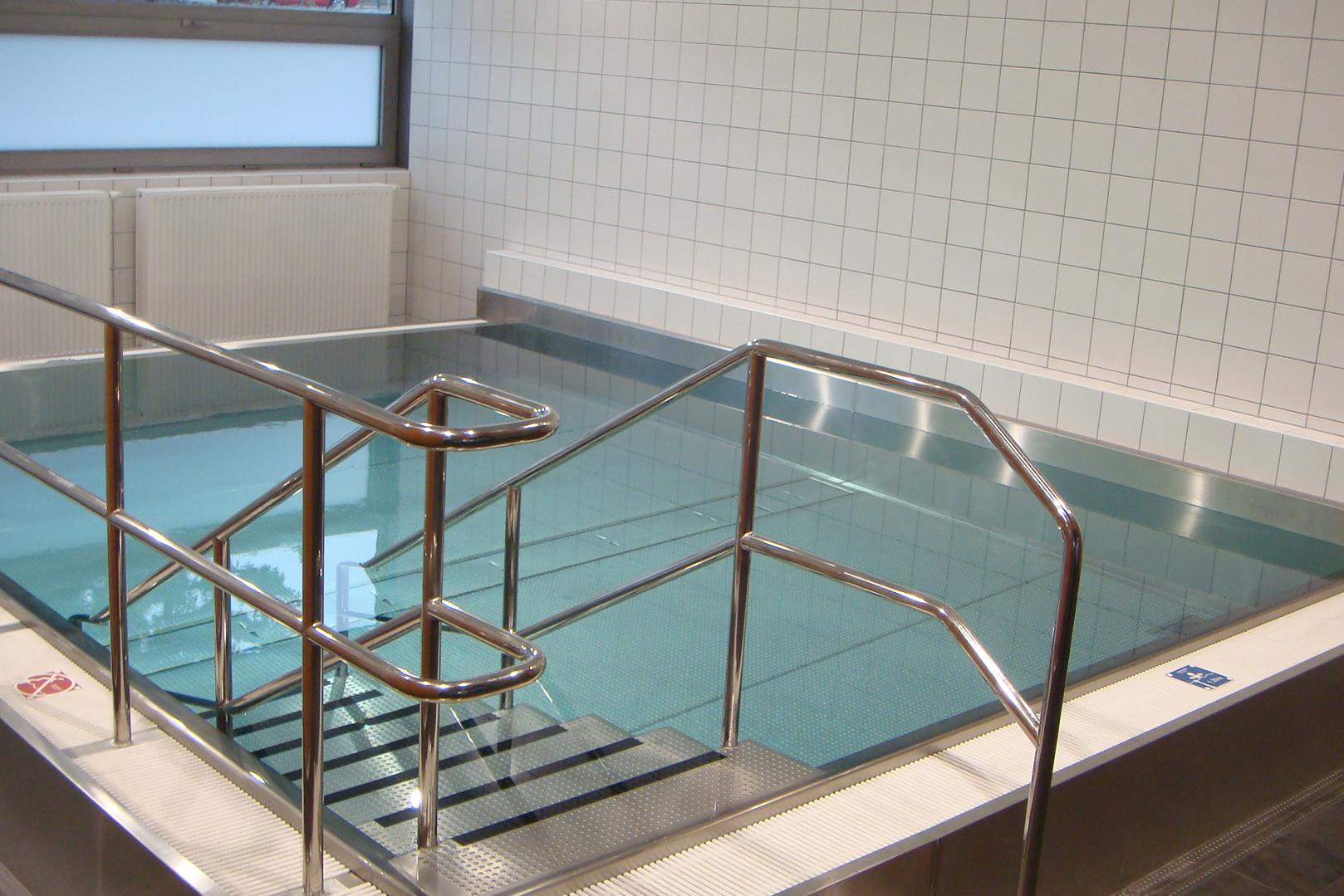 Plavání Delfín Pražačka