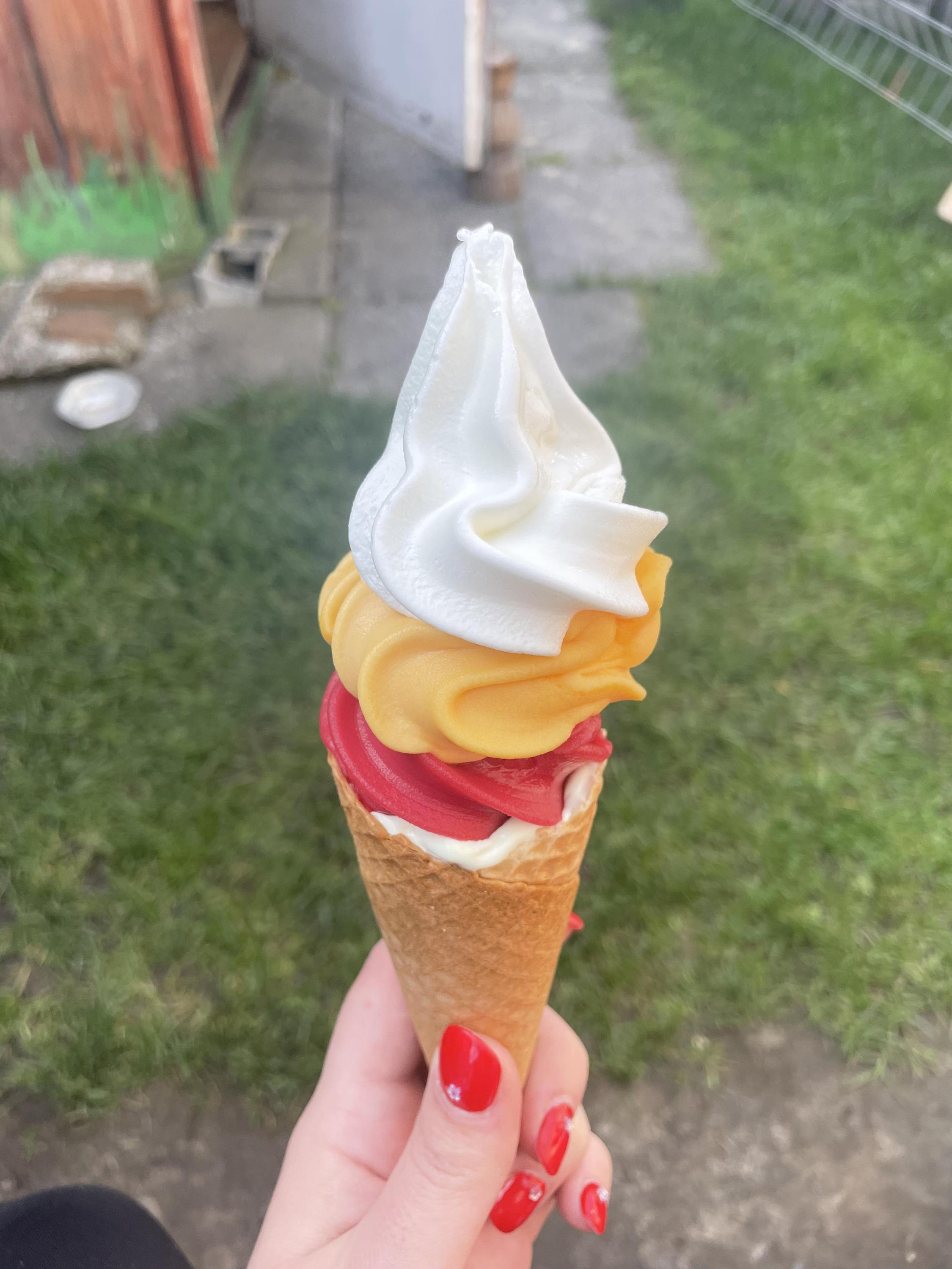 Zmrzlina u Dakoty foto 4