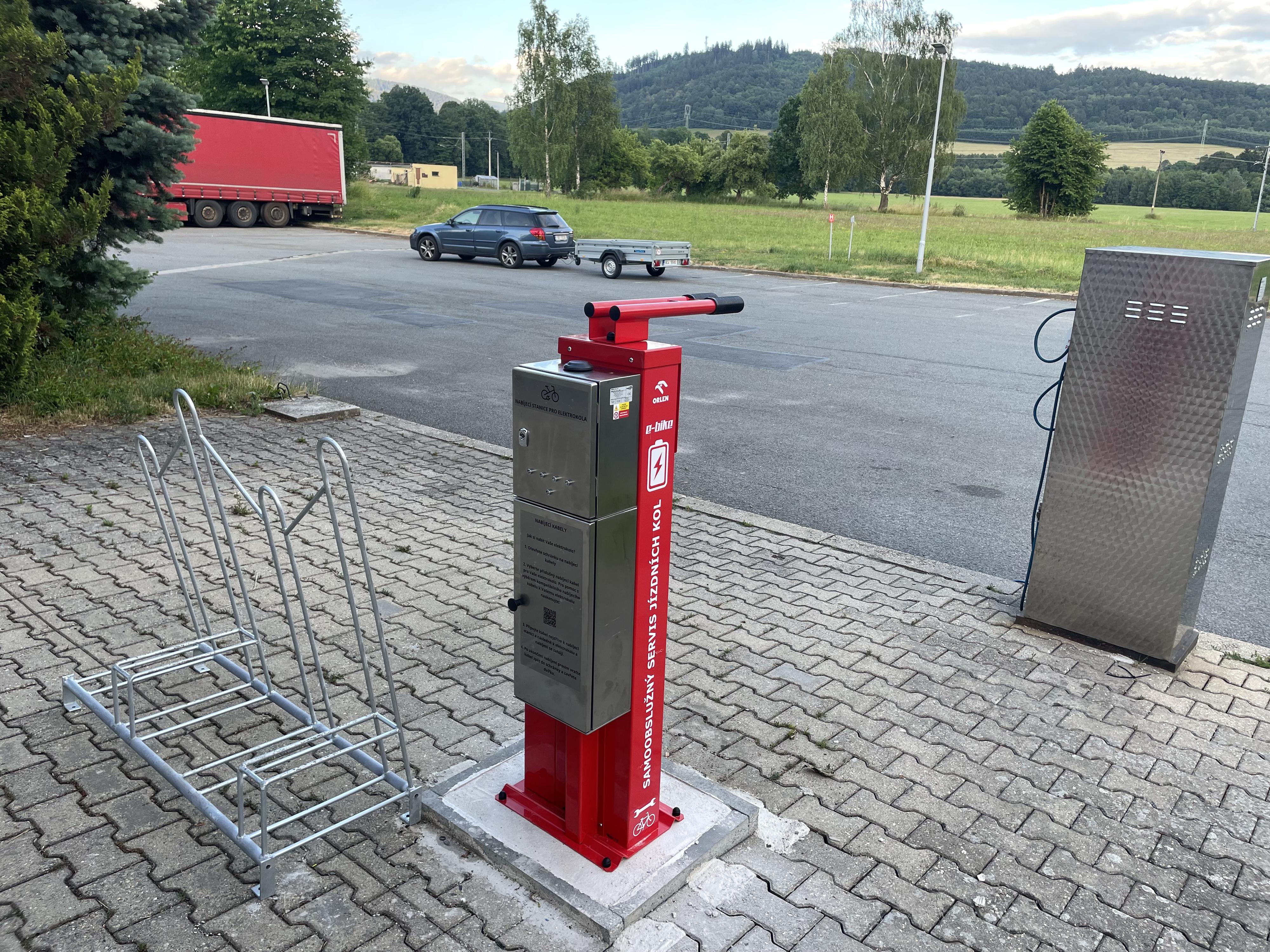 Nabíjecí stanice ČS ORLEN Velké Losiny foto 3