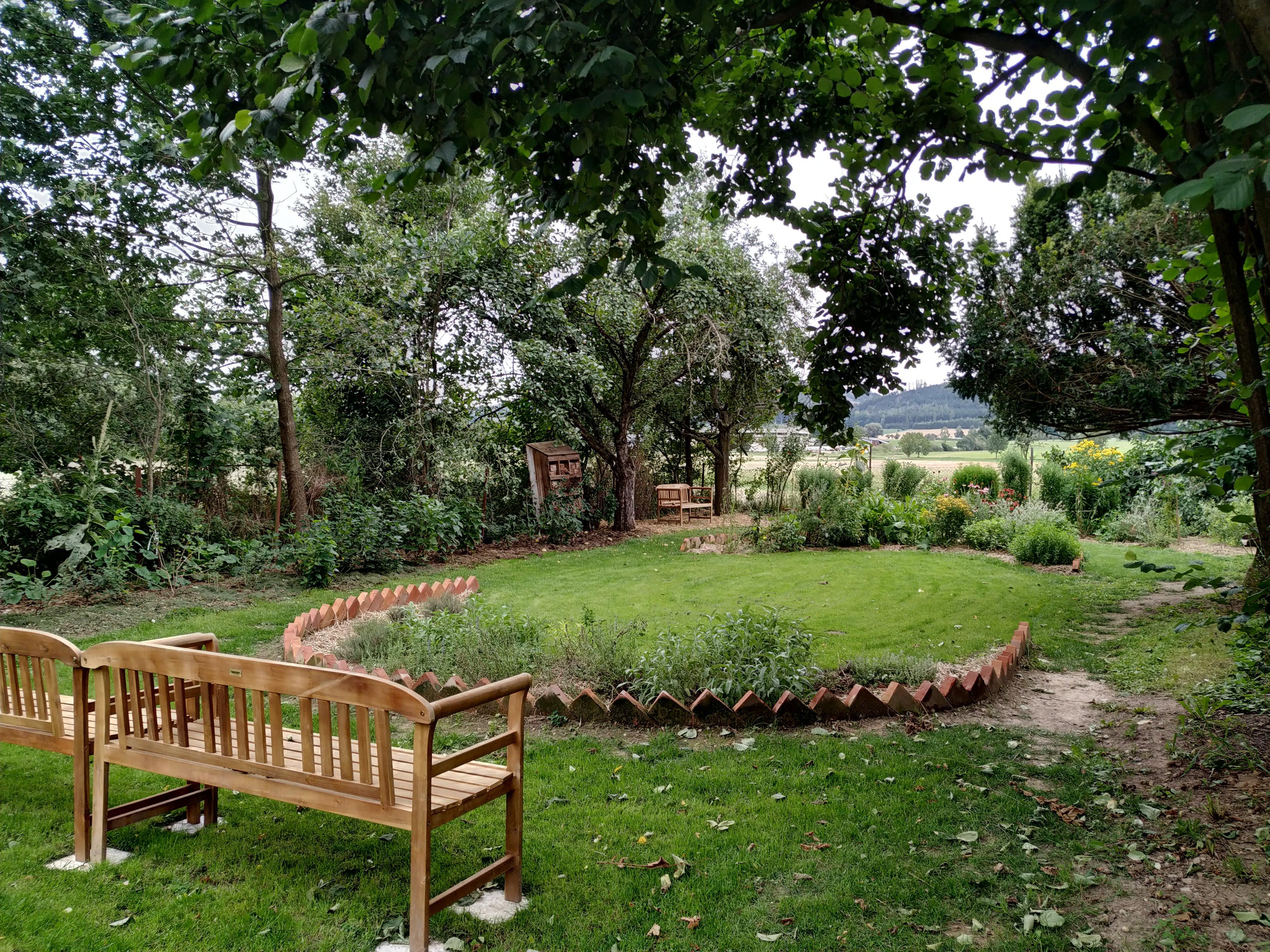 Komunitní centrum Záměl a Zahrada Dobromysl foto 5