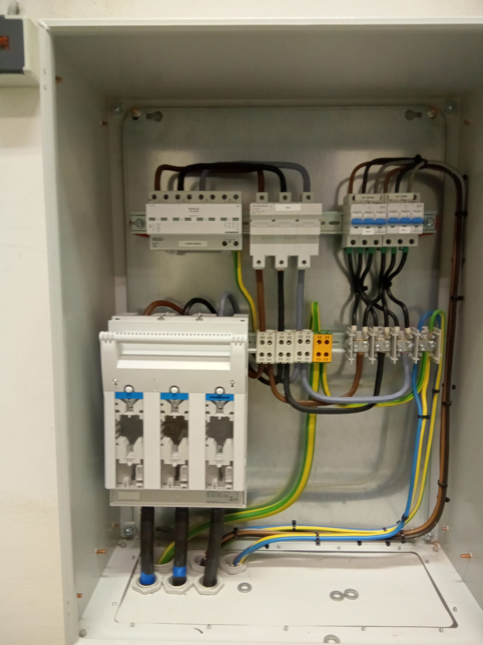 Revizni - technik - elektro.cz foto 1