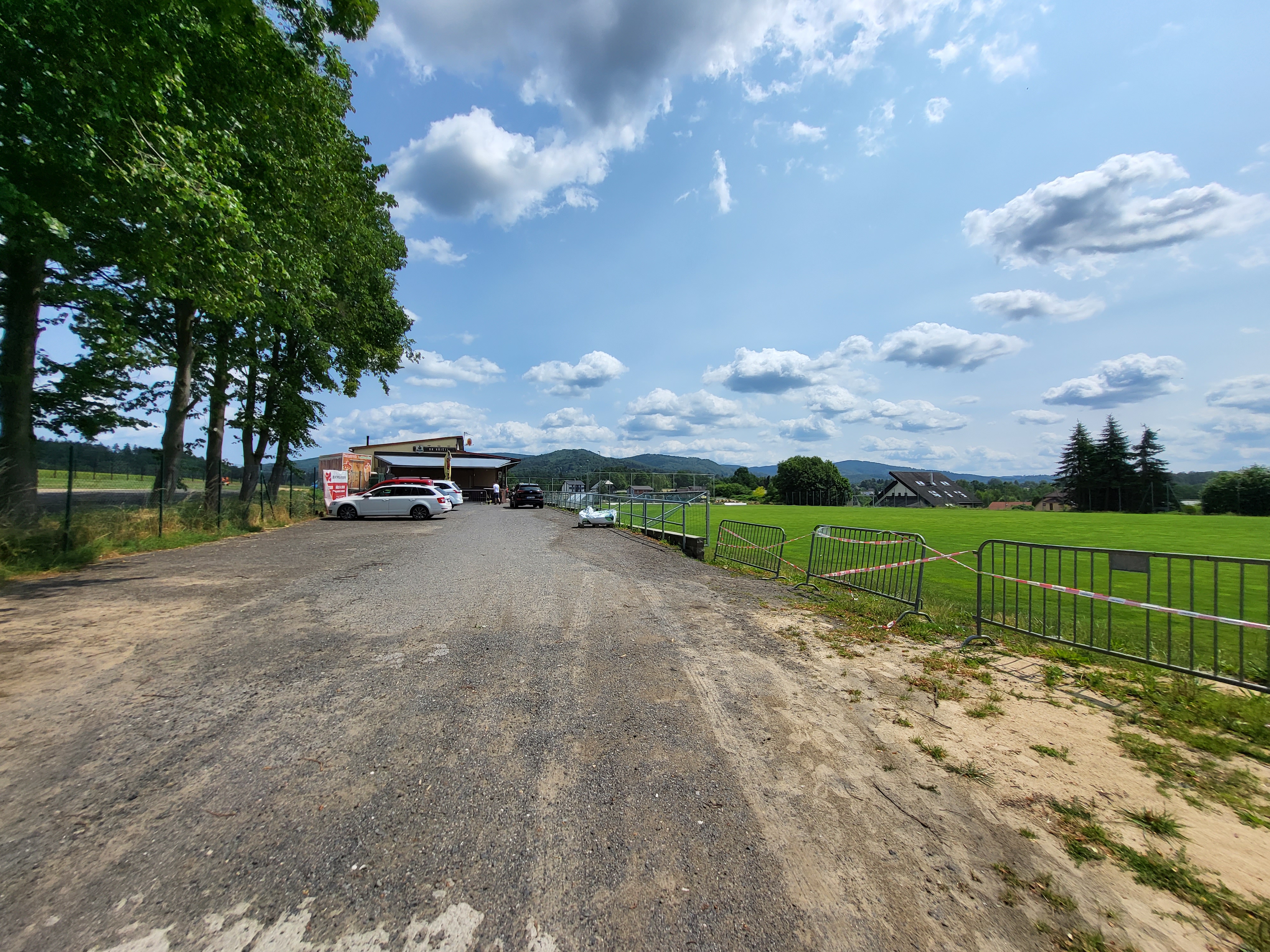 Sportovní areál FK Krásná Studánka foto 3