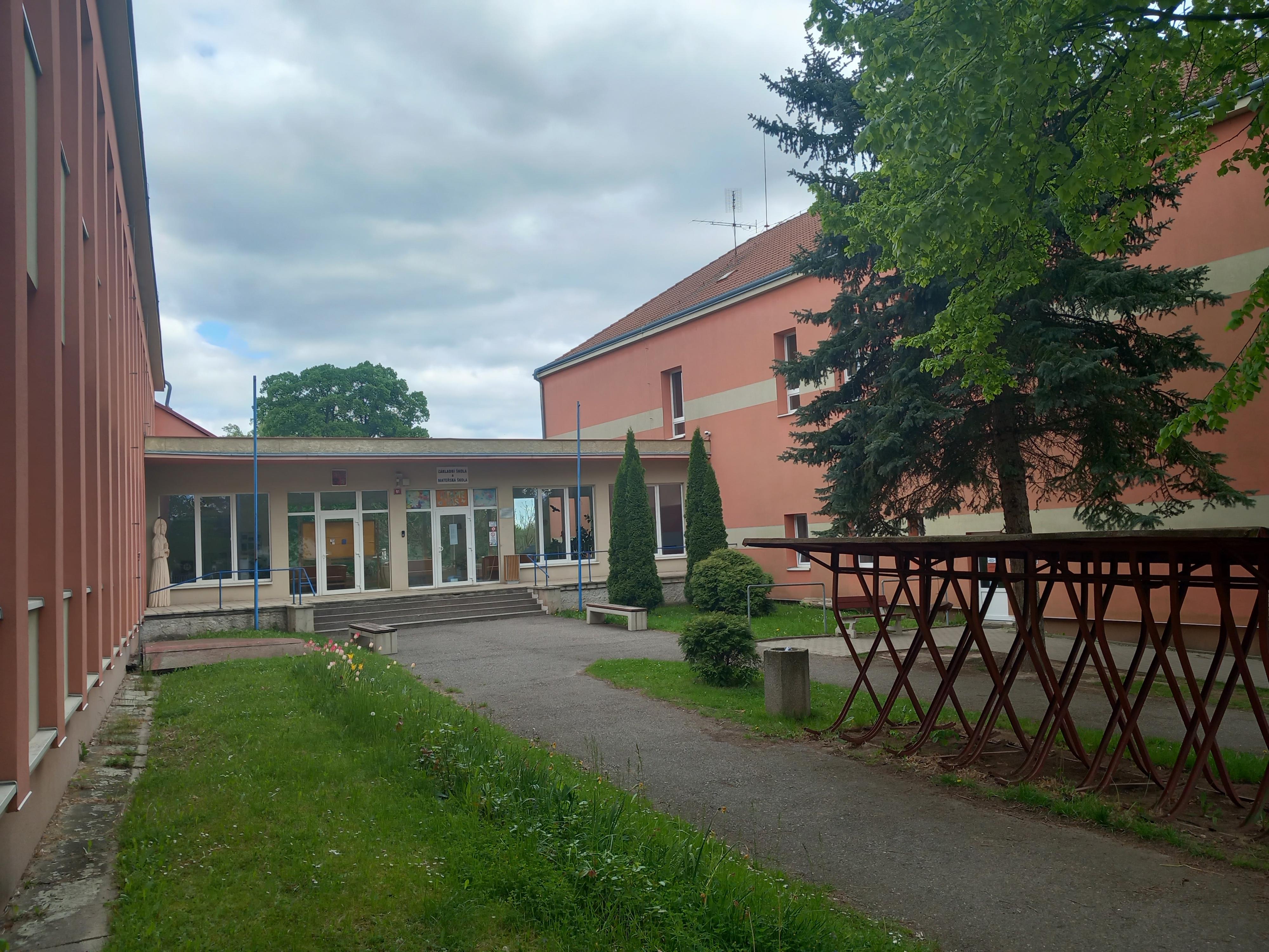 ZŠ a MŠ Šanov foto 3