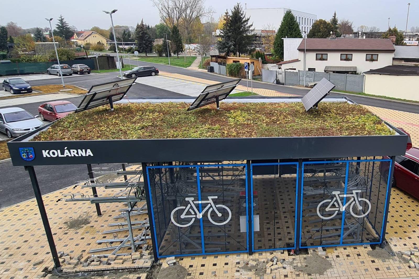 Nabíjecí stanice Čelákovice vlakové nádraží - zastávka Jiřina foto 1